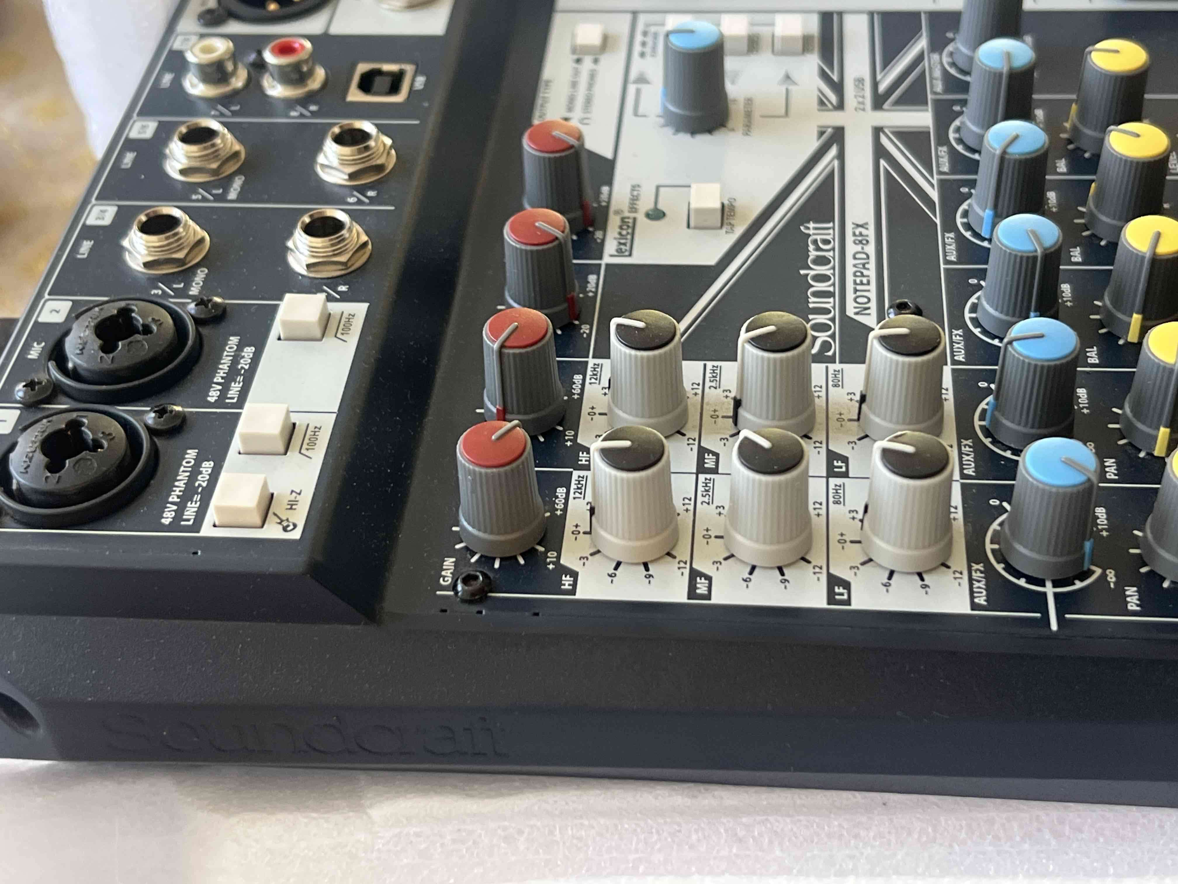 Mezclador Soundcraft Notepad-8FX - 6