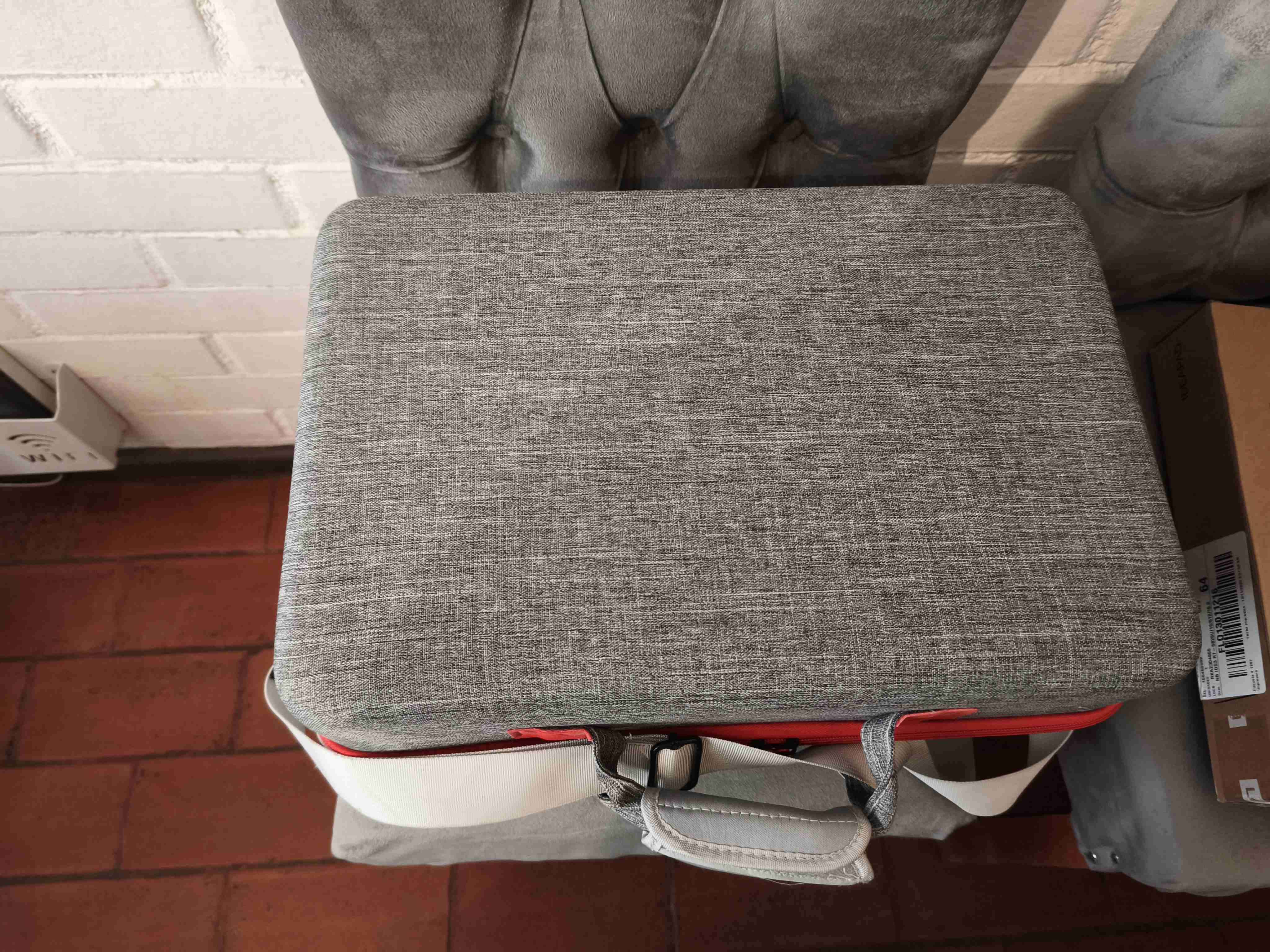 Consola PS5 con dos controles - miniatura 4