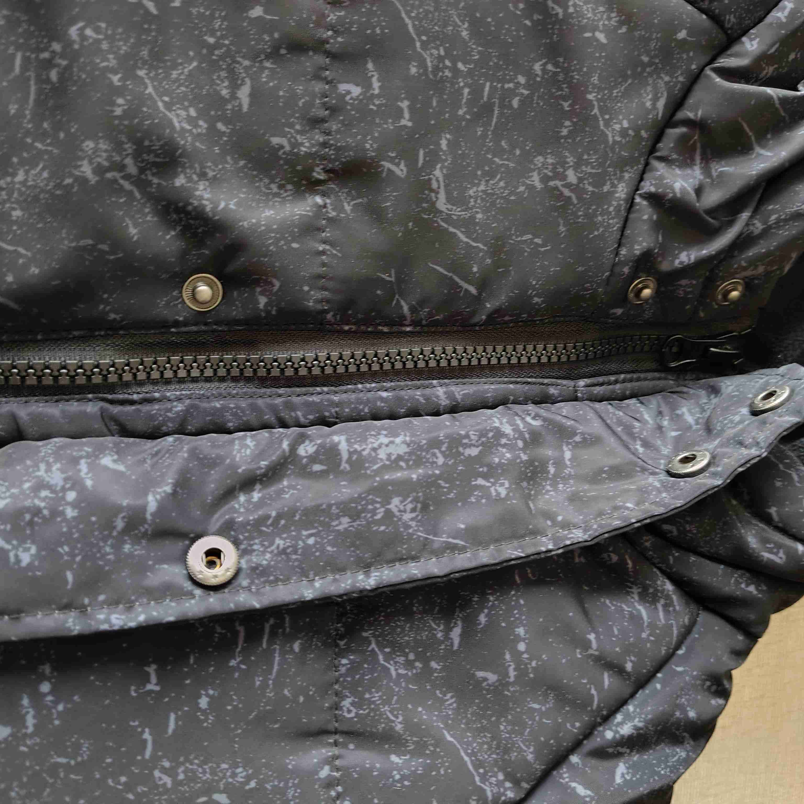 Chaqueta acolchada negra - miniatura 4