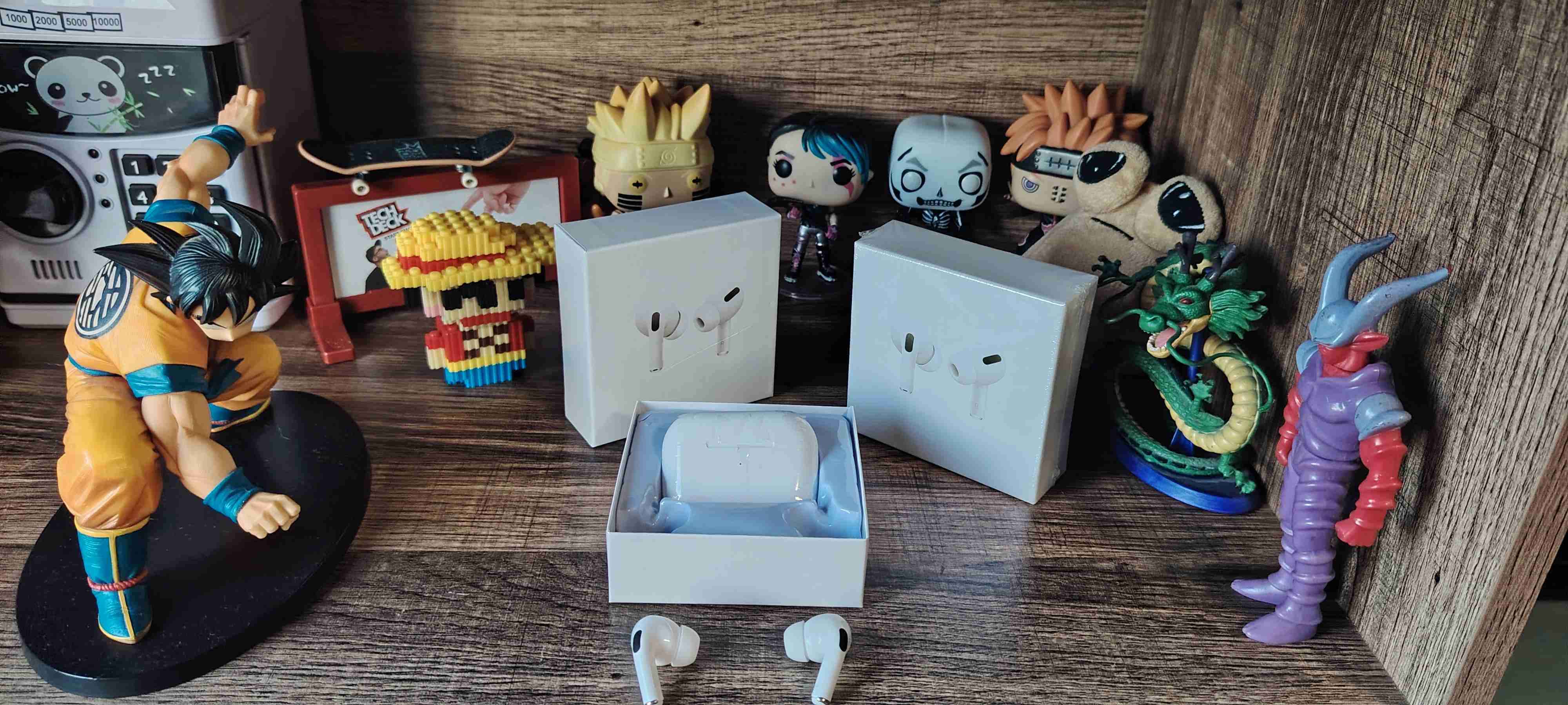 Audífonos Pro 2da Gen - Sellados y Nuevos - 3