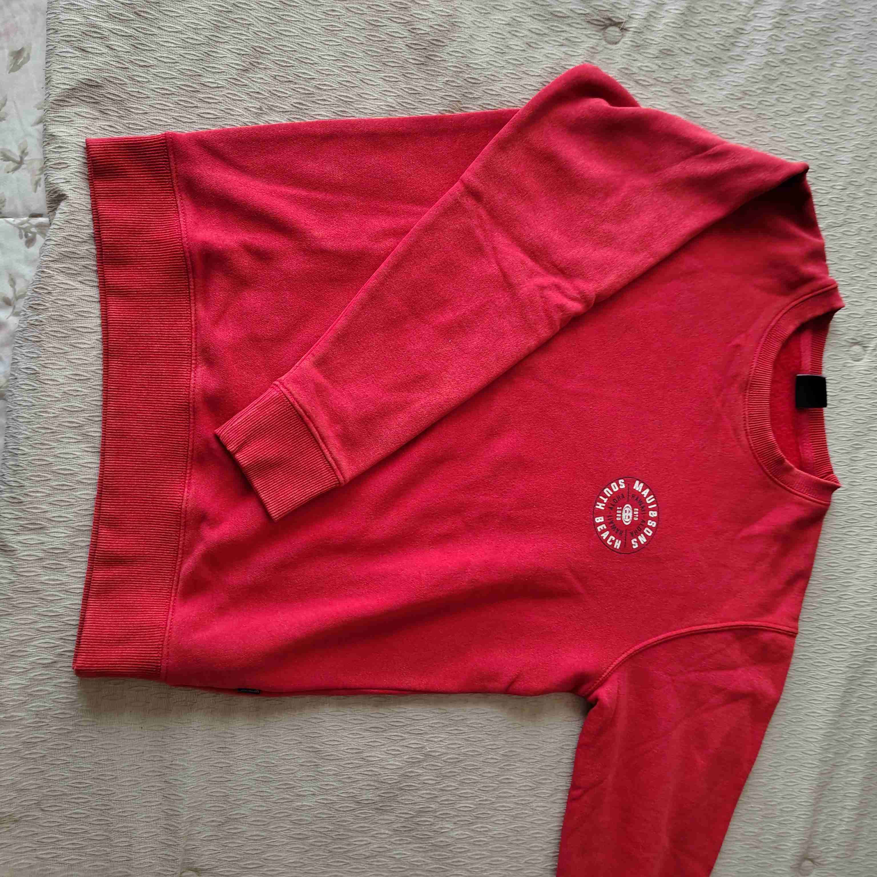 Polerón rojo con logo - 1