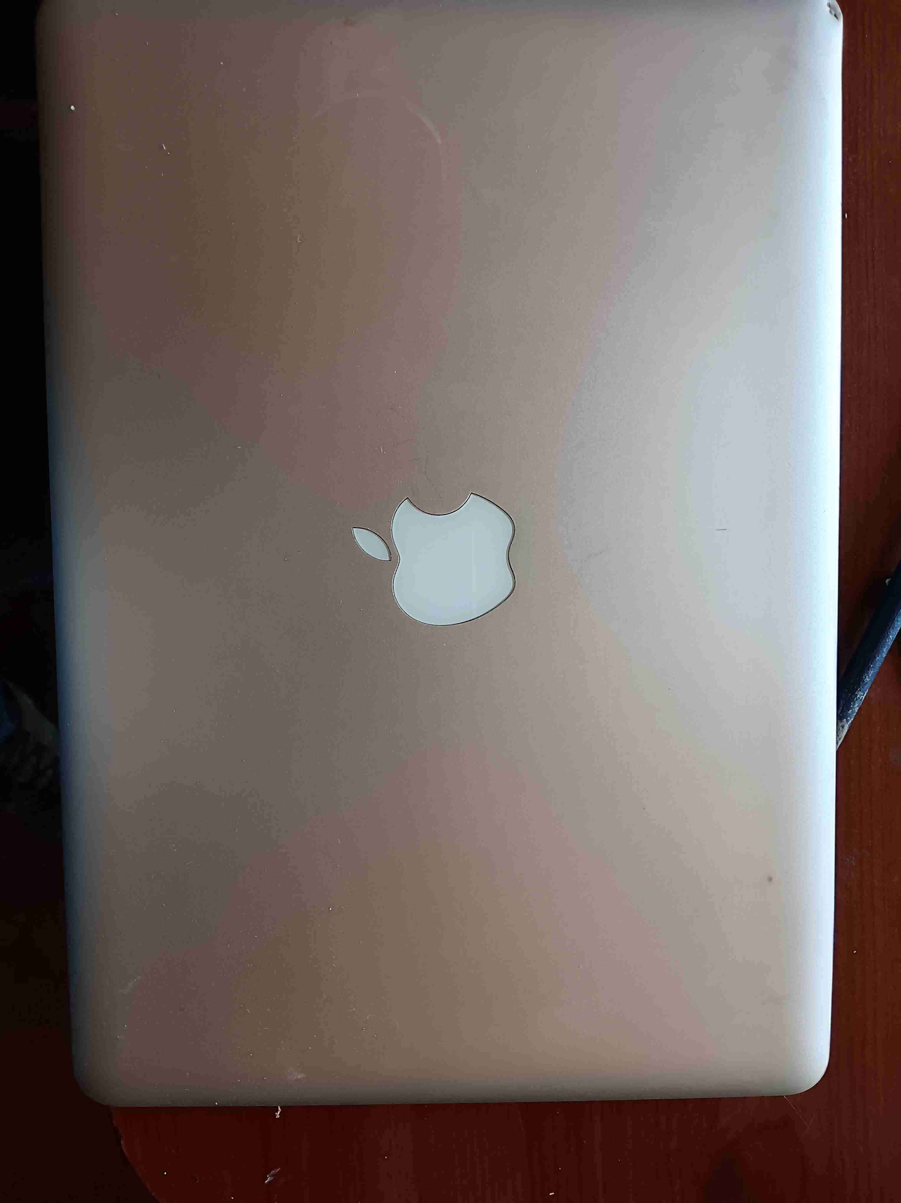 Laptop Apple plateada - miniatura 1