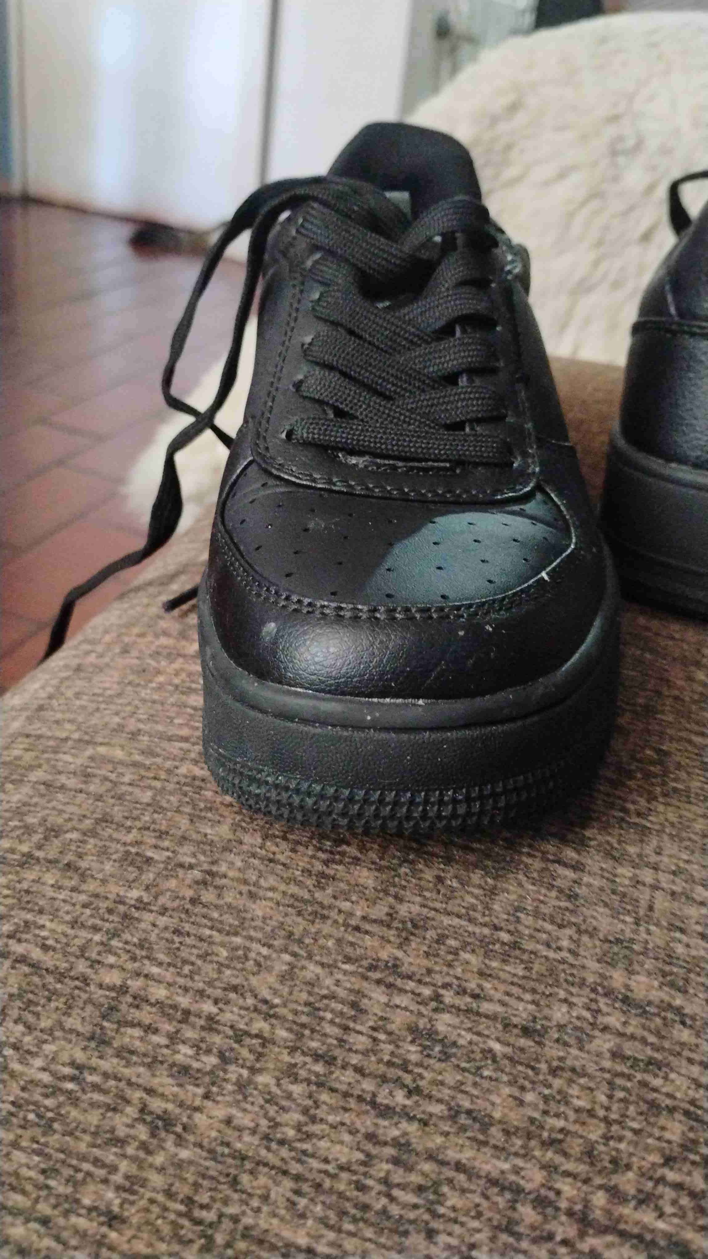 Zapatillas negras - miniatura 3