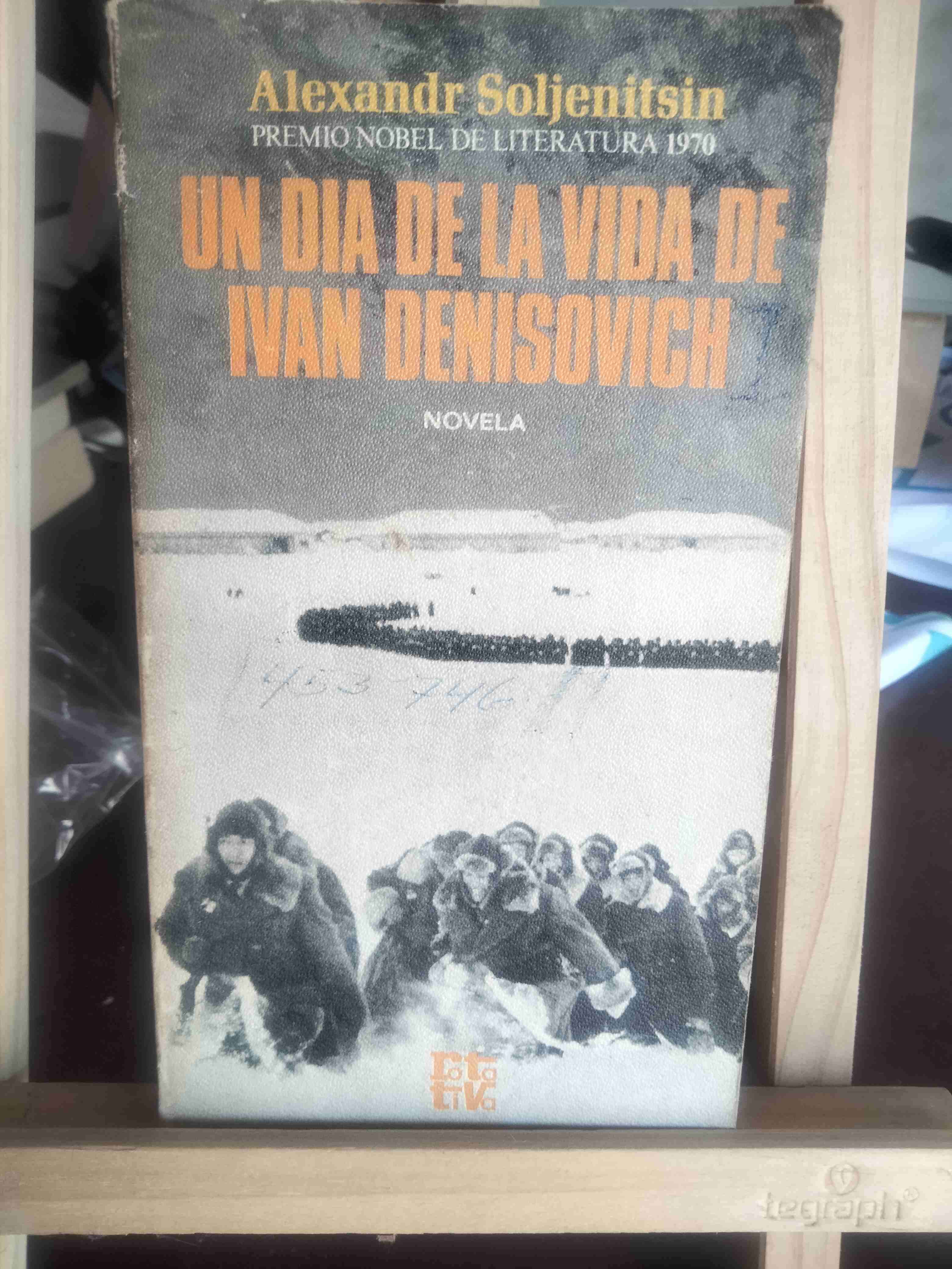 Libro Un día de la vida de Iván Denisovich