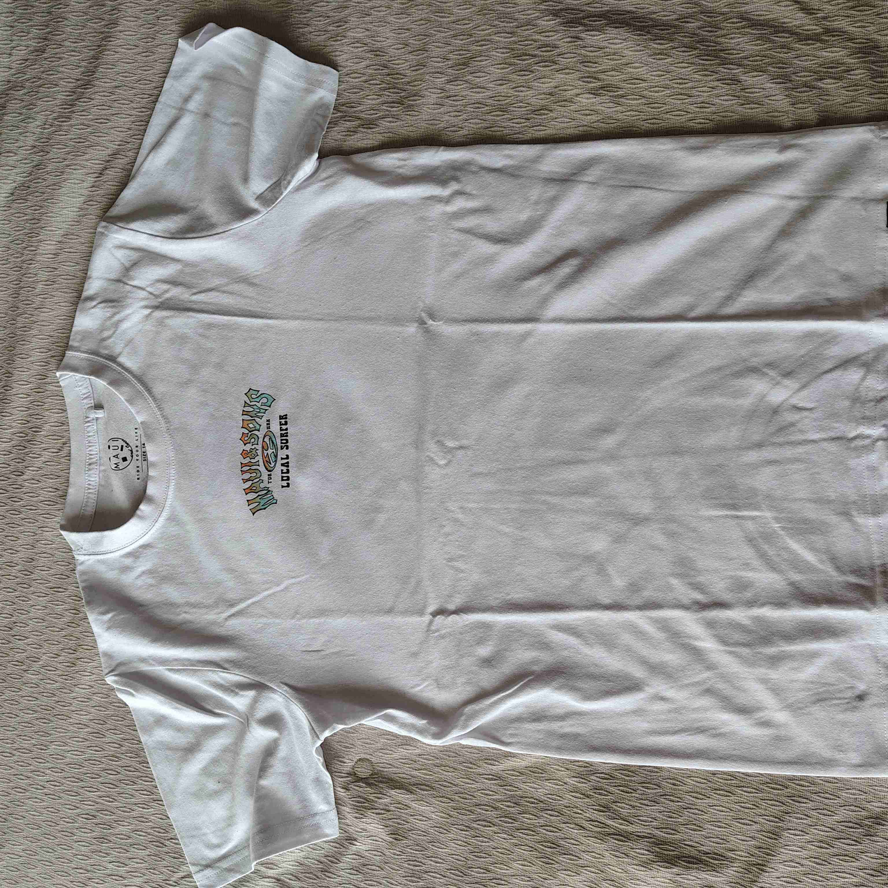 Polera blanca gráfica - miniatura 1