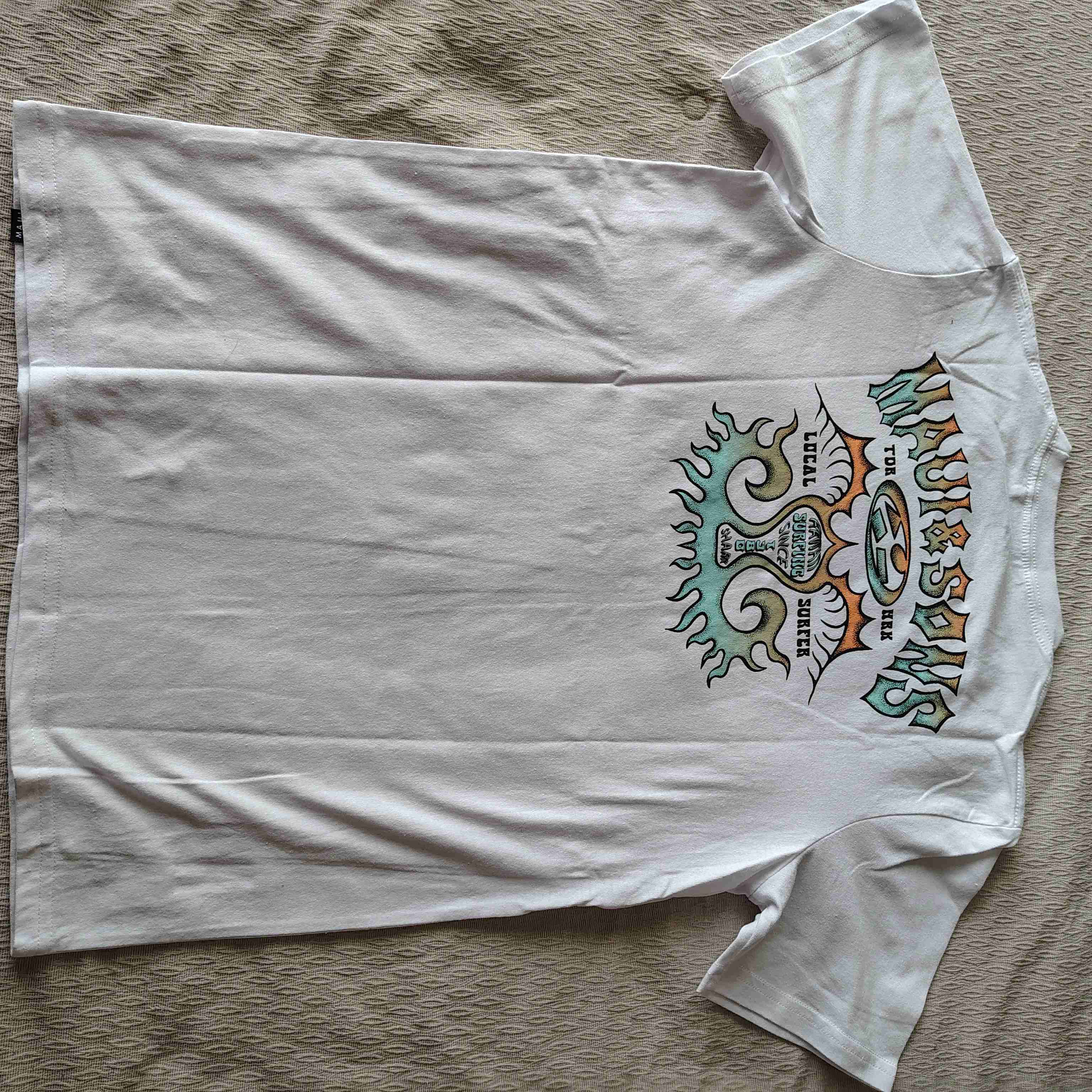 Polera blanca gráfica - miniatura 3