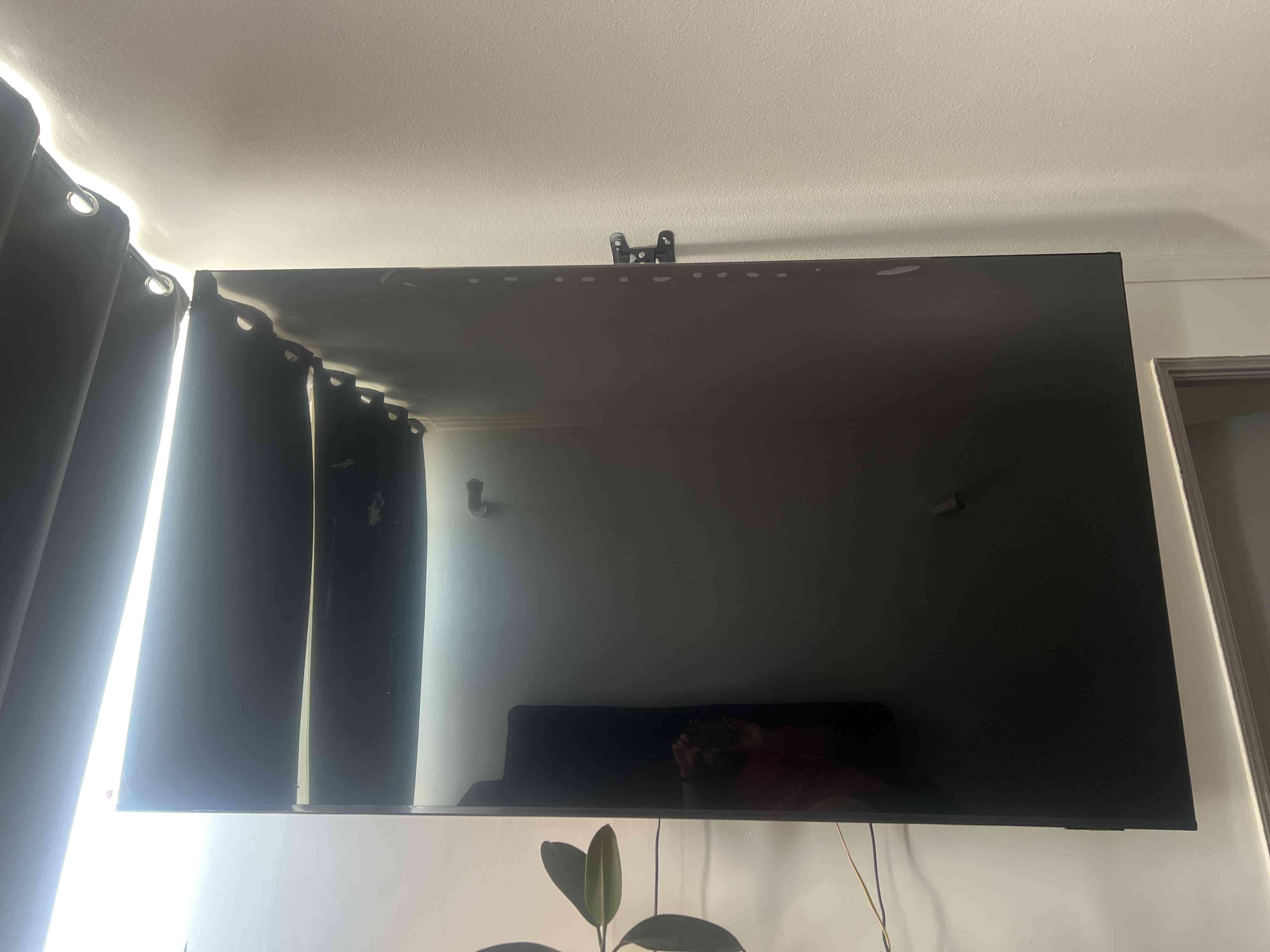 Televisor LED pantalla plana - miniatura 2