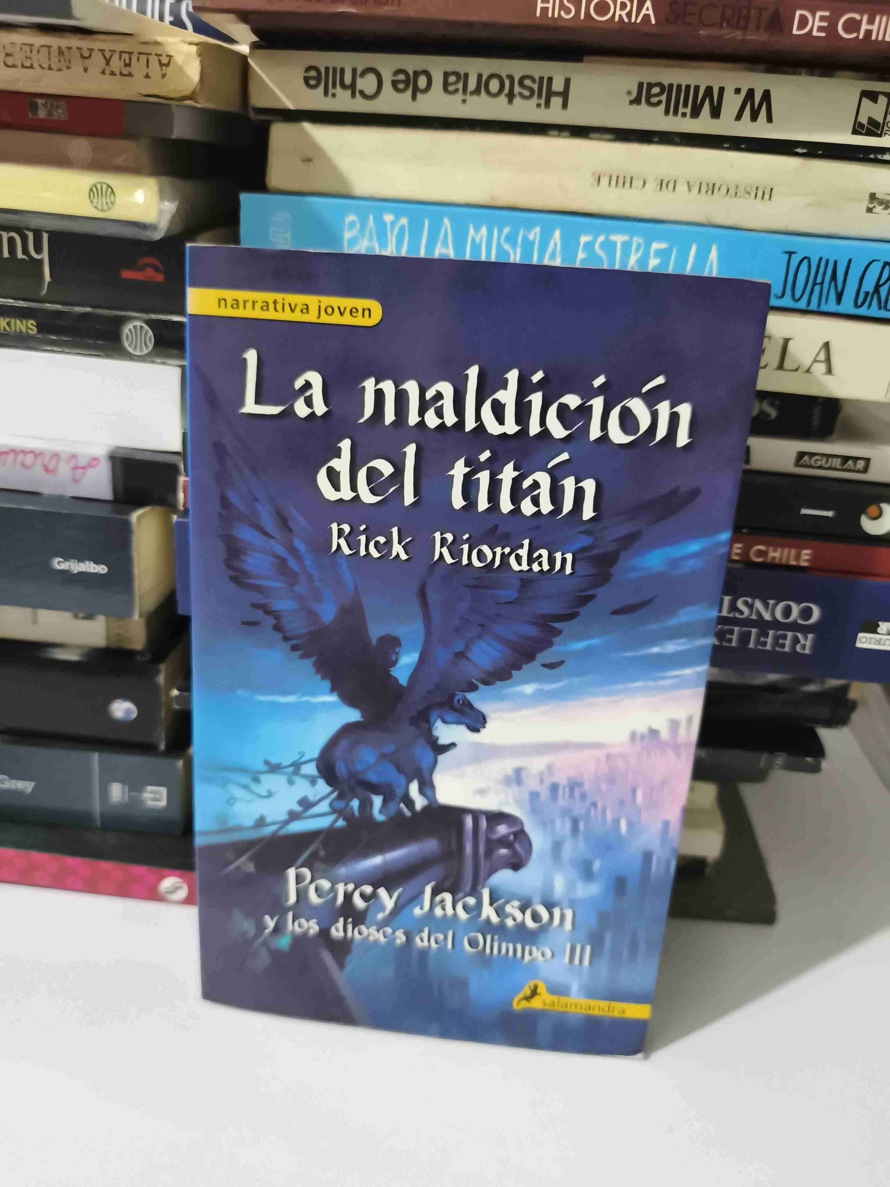 Libro: La maldición del titán - 1