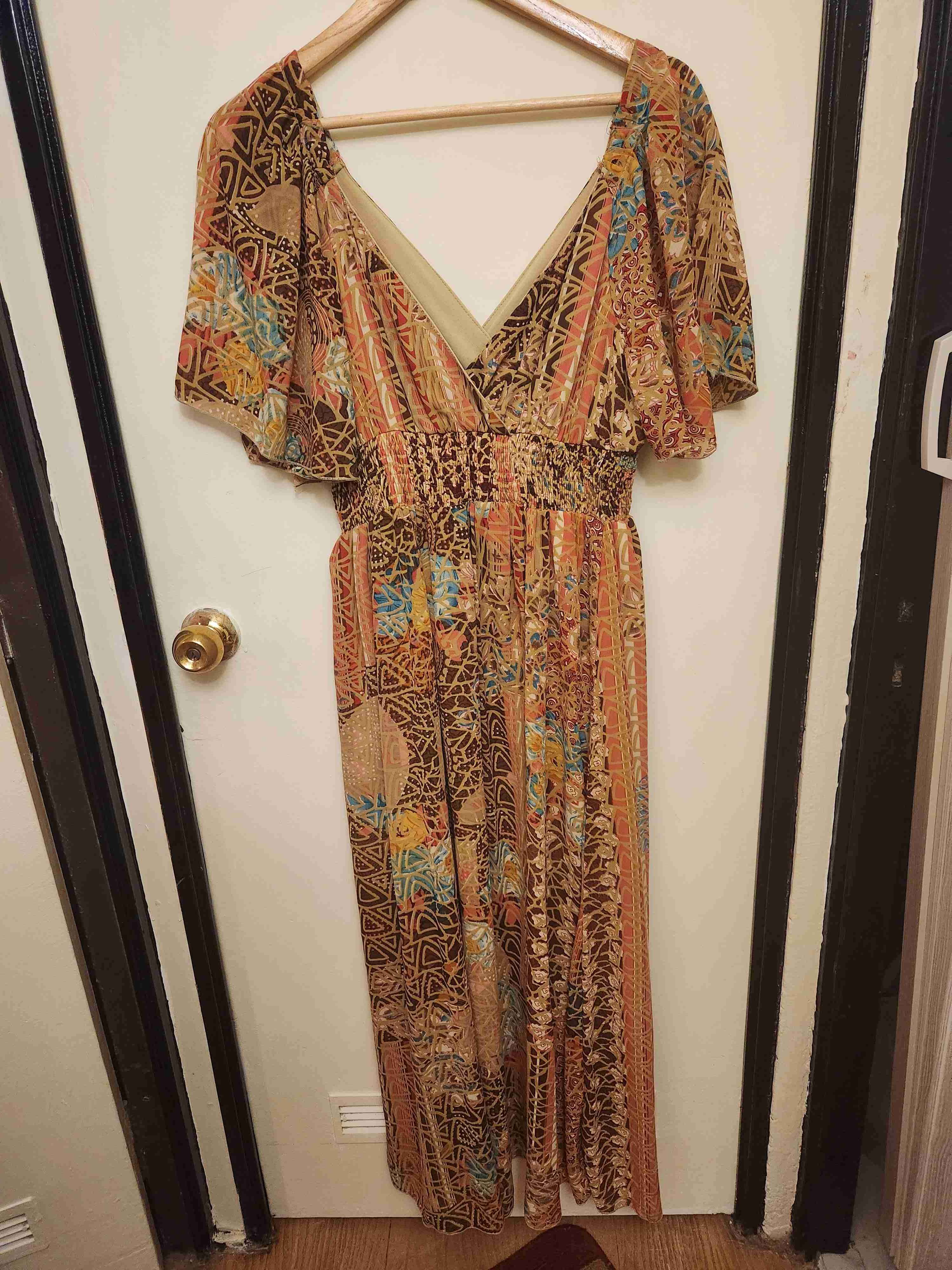 Vestido largo estampado colorido