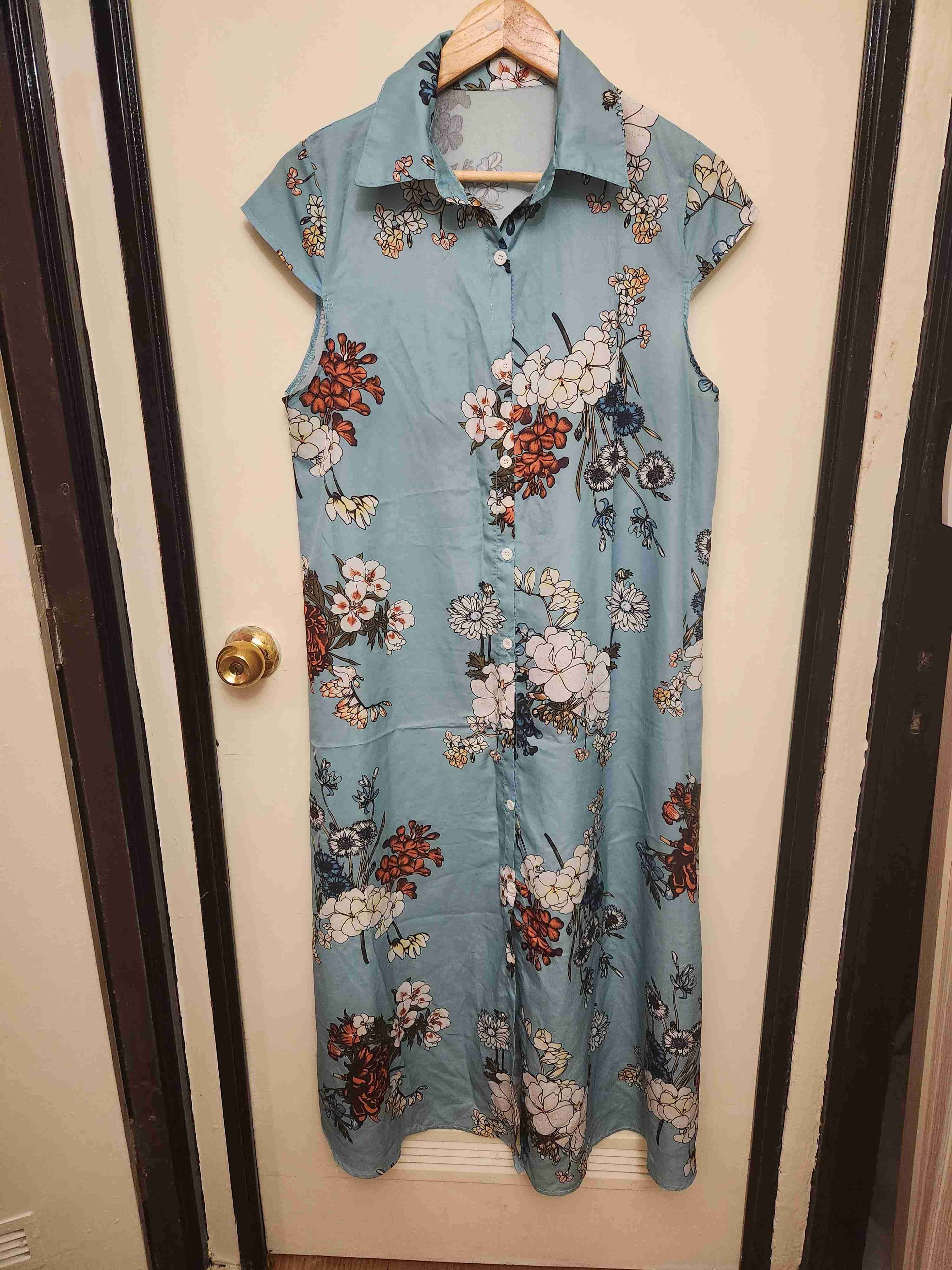 Vestido floreado azul