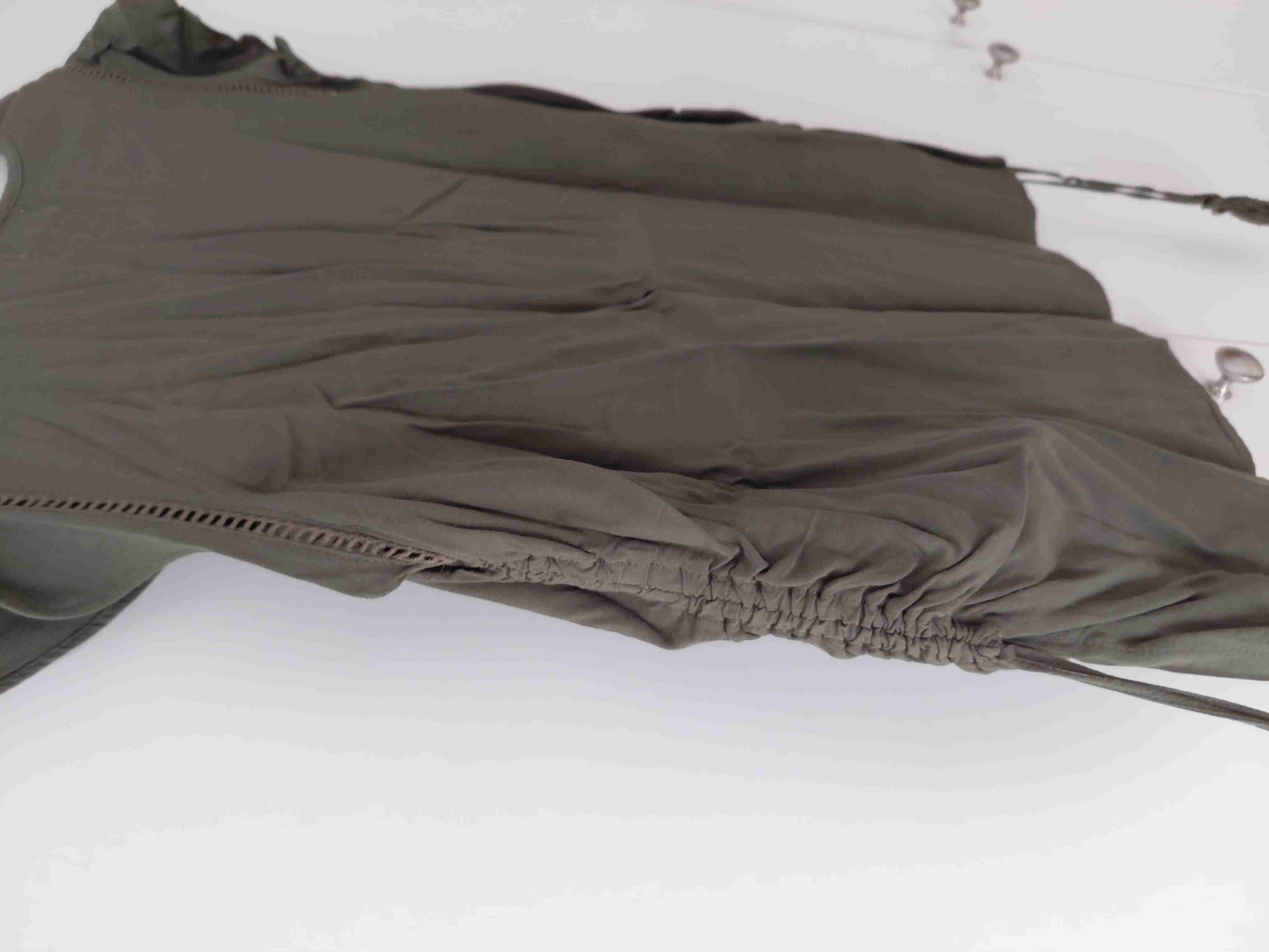 Blusa estilo bohemio, verde oliva con bordado - 4