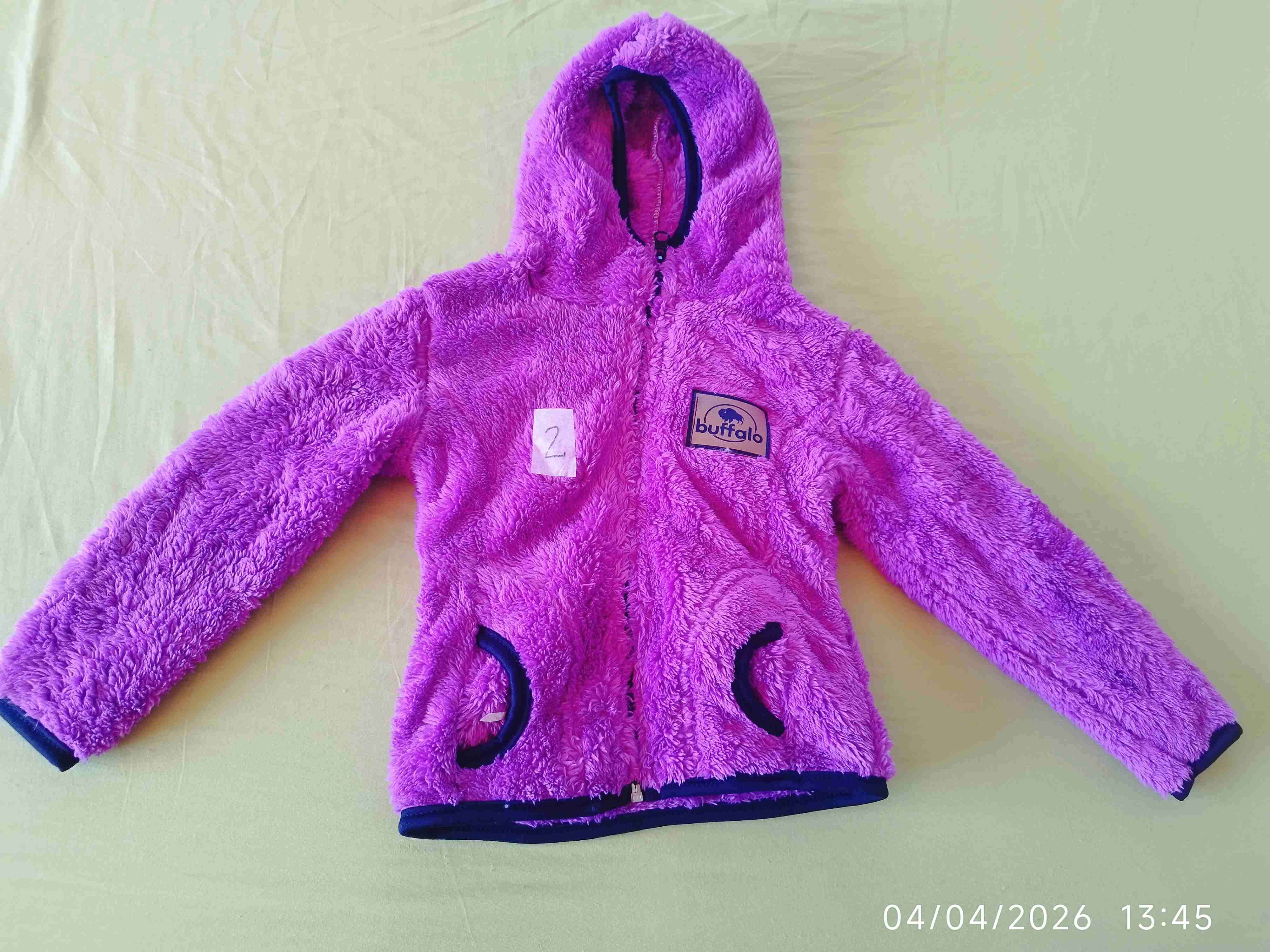 Poleron polar morada de polar con capucha - 2