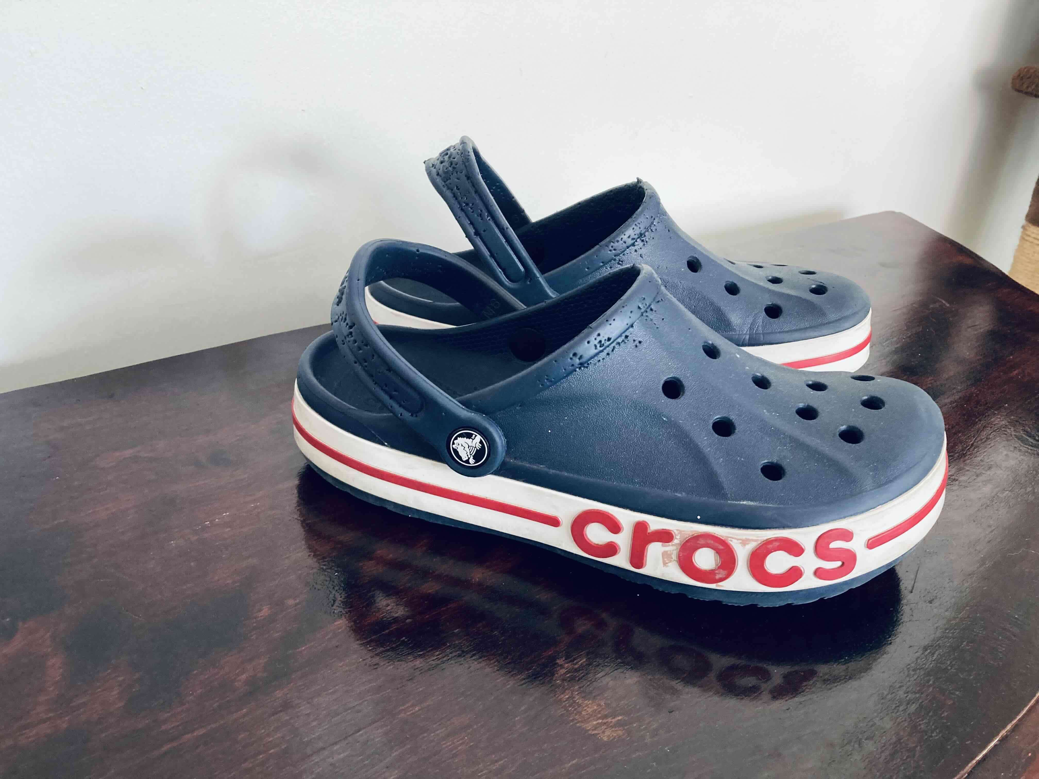 Zuecos Crocs azul marino - miniatura 2