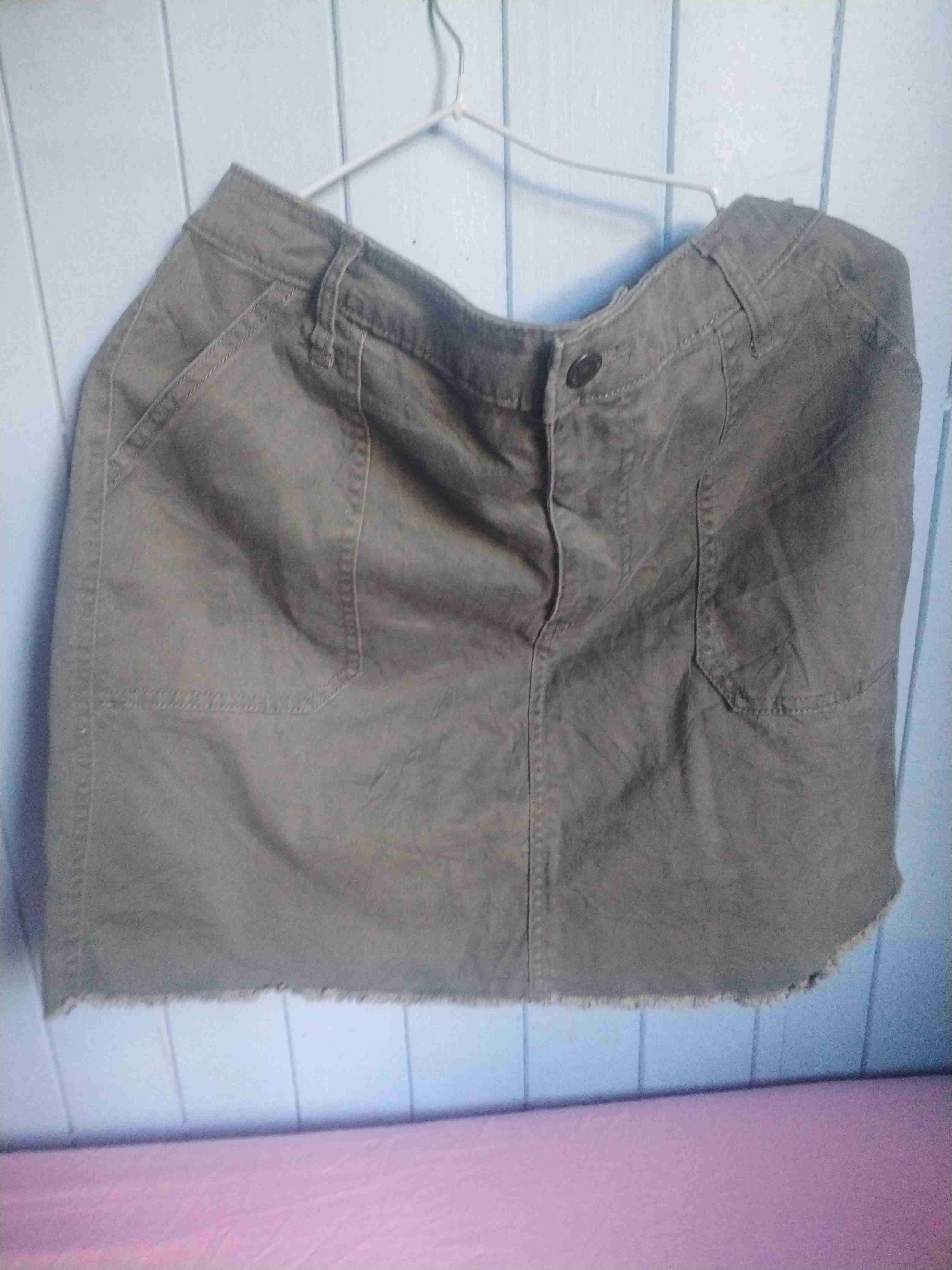 Falda azul de encaje floral - 4