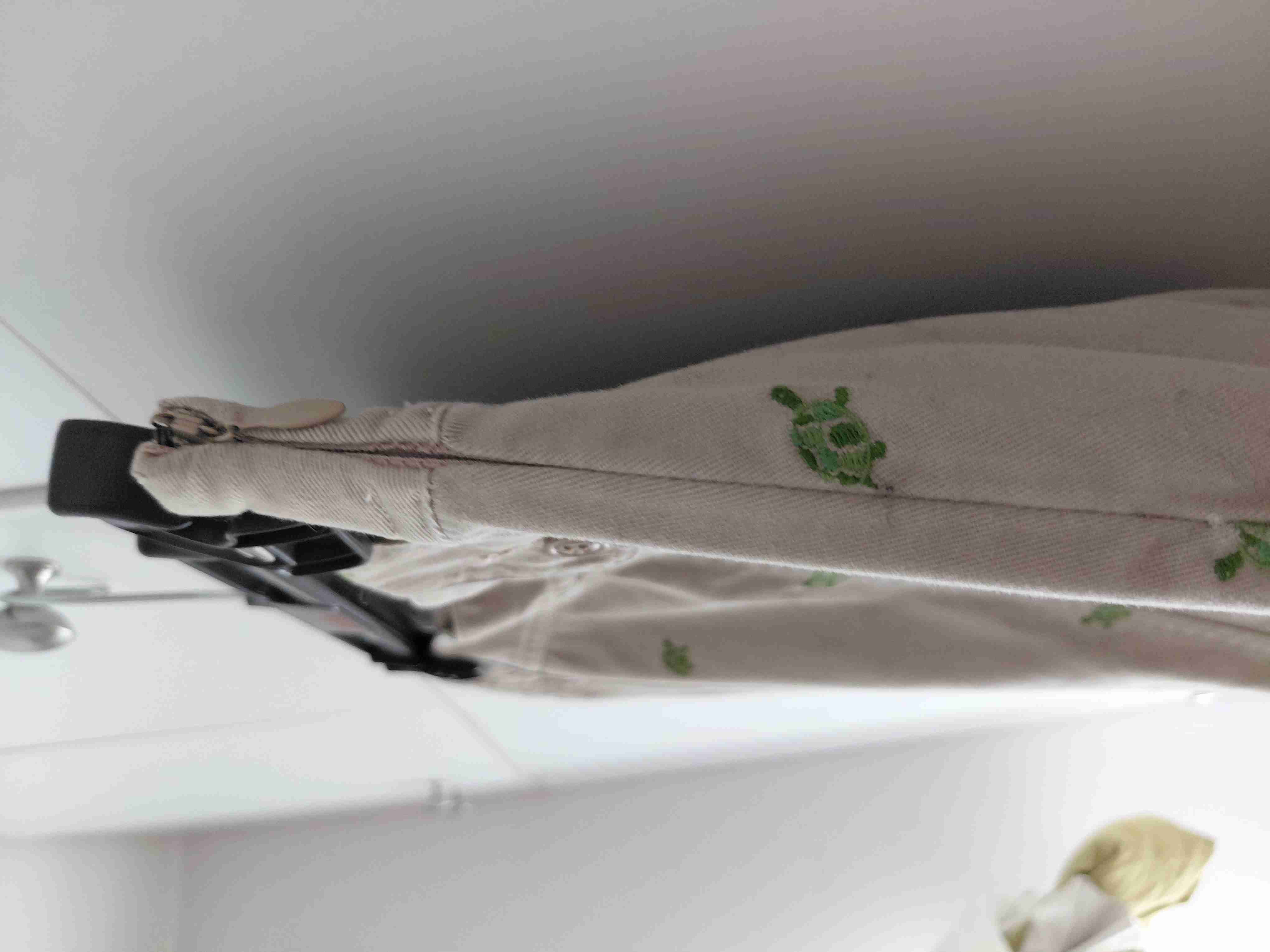 Falda Beige J. Crew con Bordado de Tortugas - miniatura 3