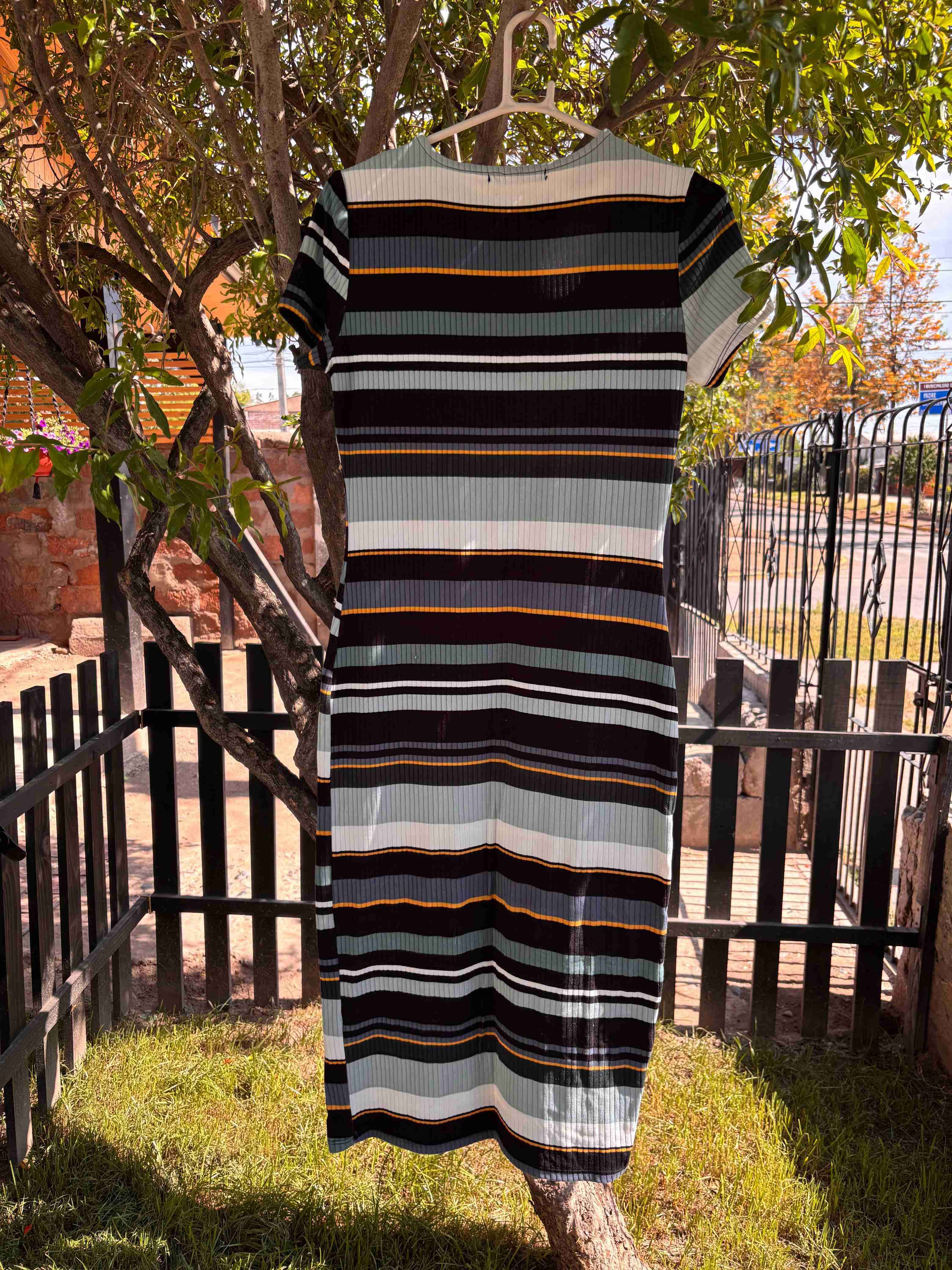 Vestido de rayas multicolor - miniatura 2