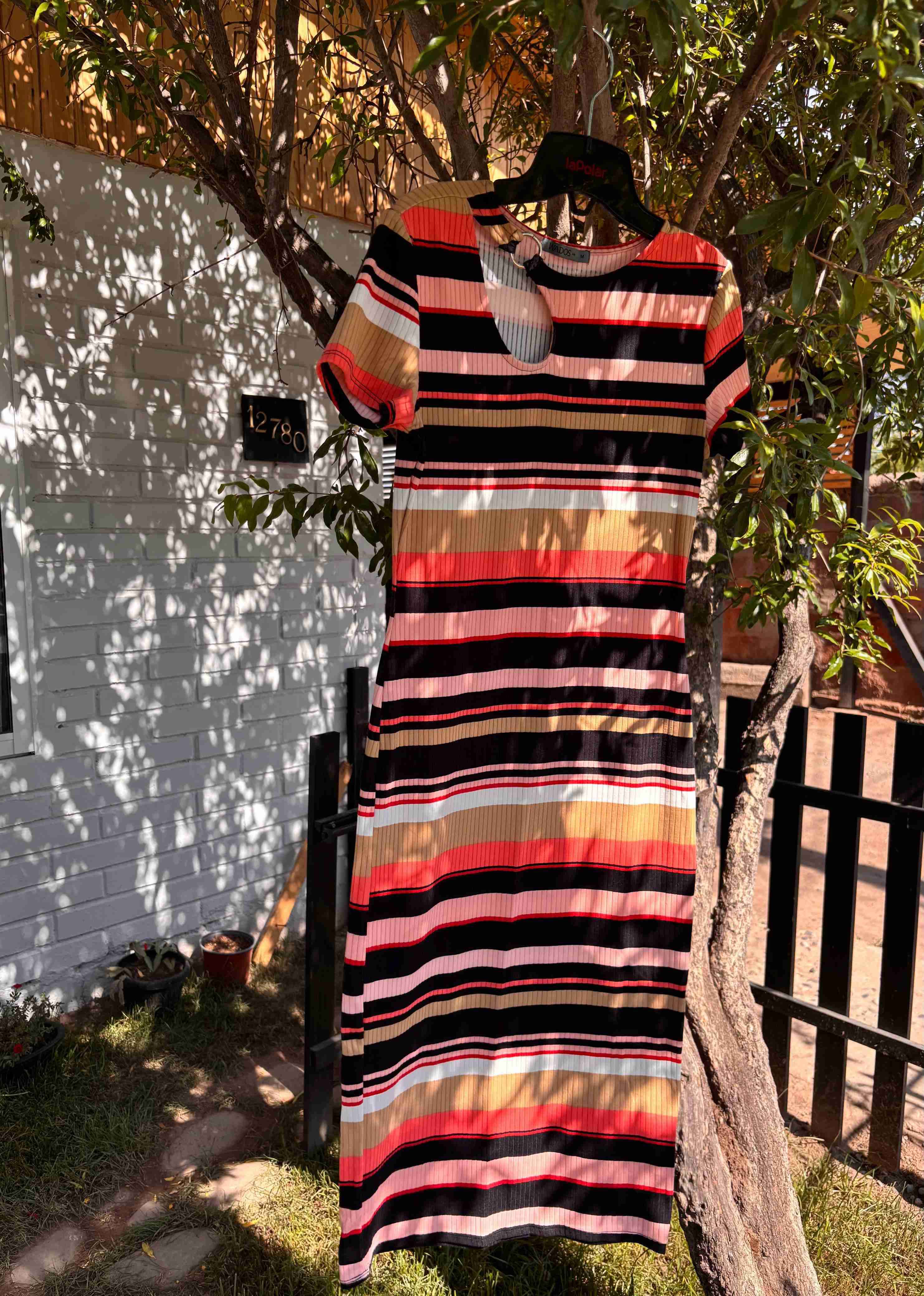 Vestido de rayas multicolor - miniatura 3