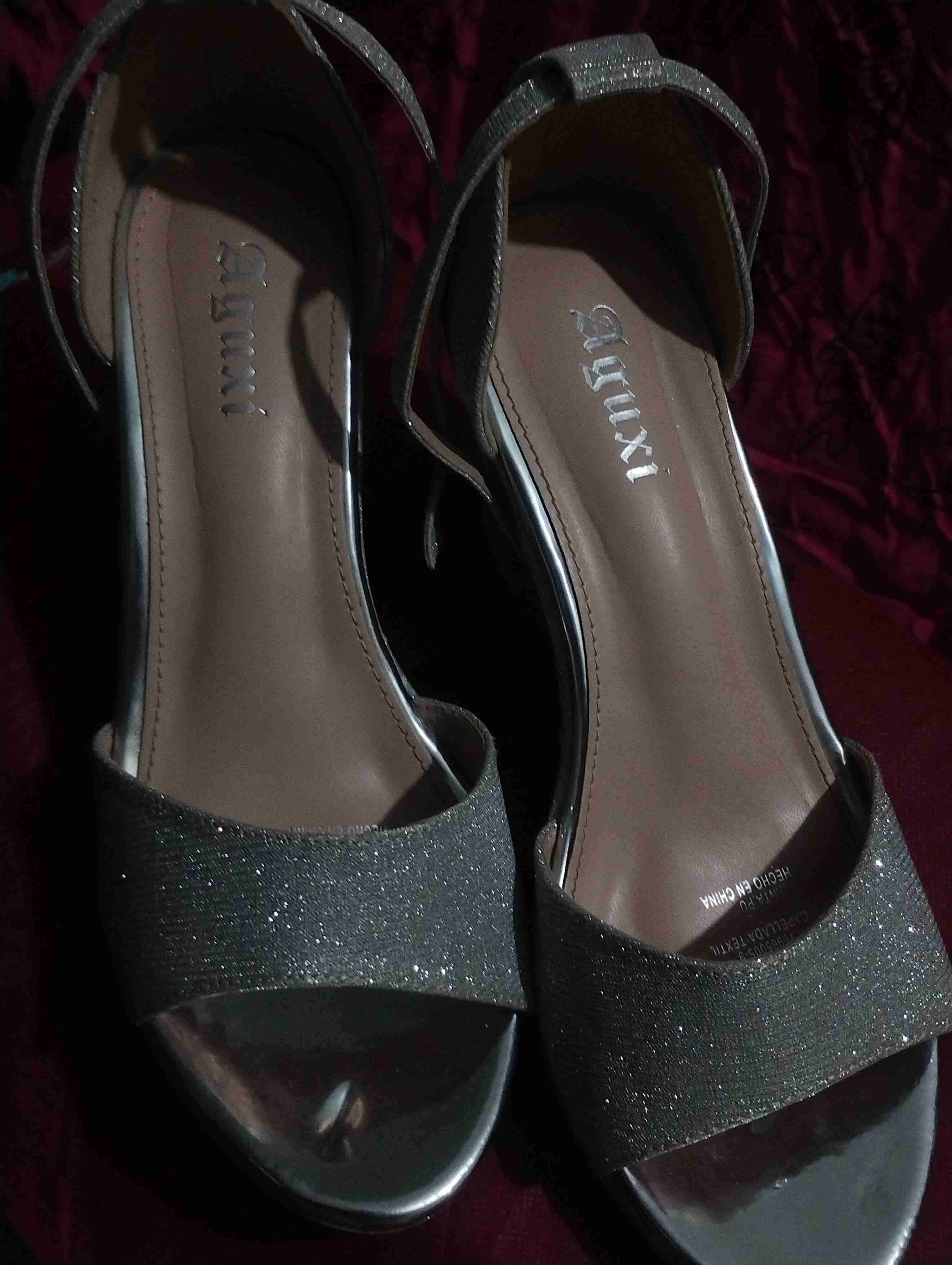 Tacones plateados brillantes - miniatura 3