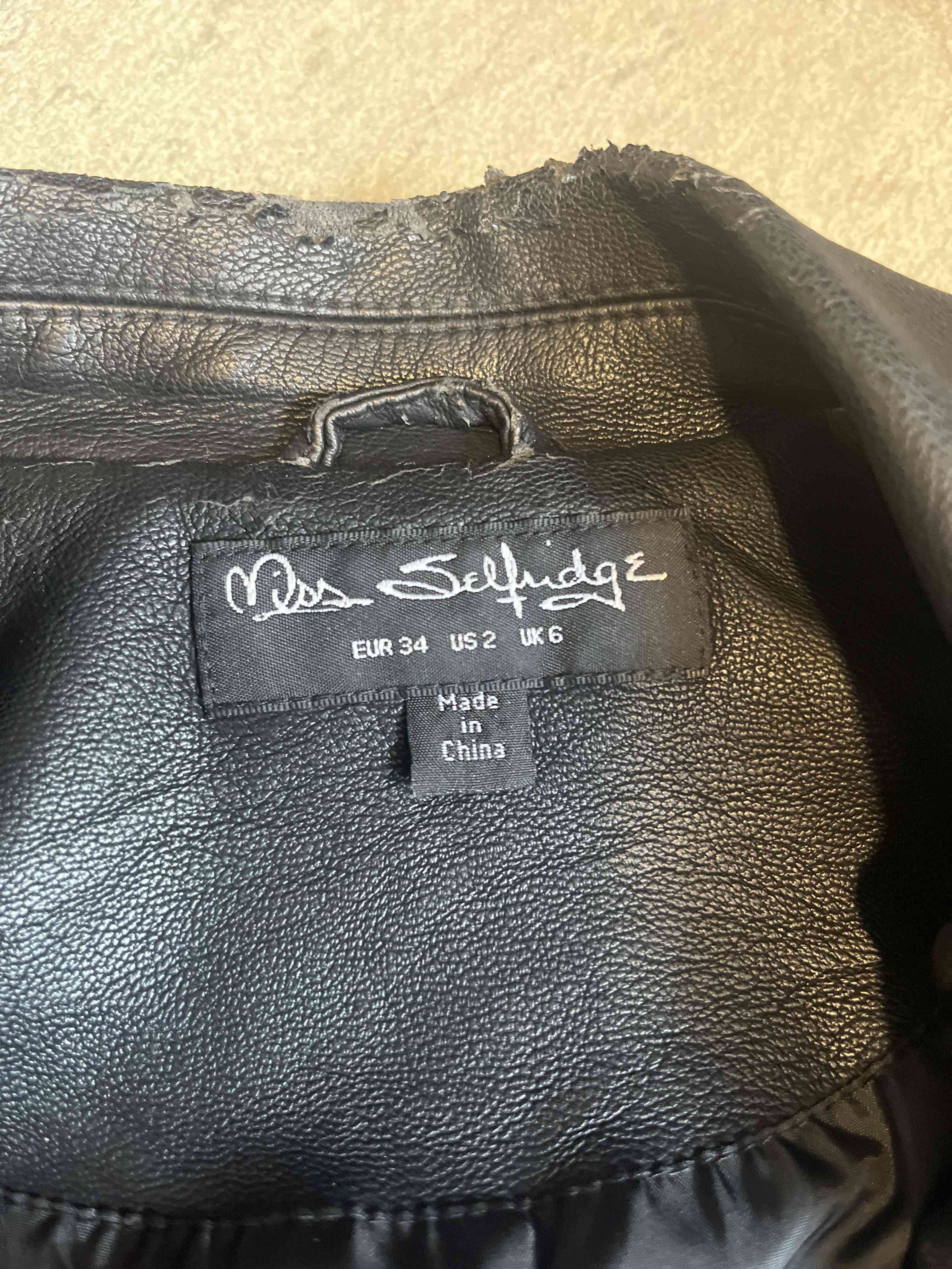 Chaqueta de eco cuero negra - 4