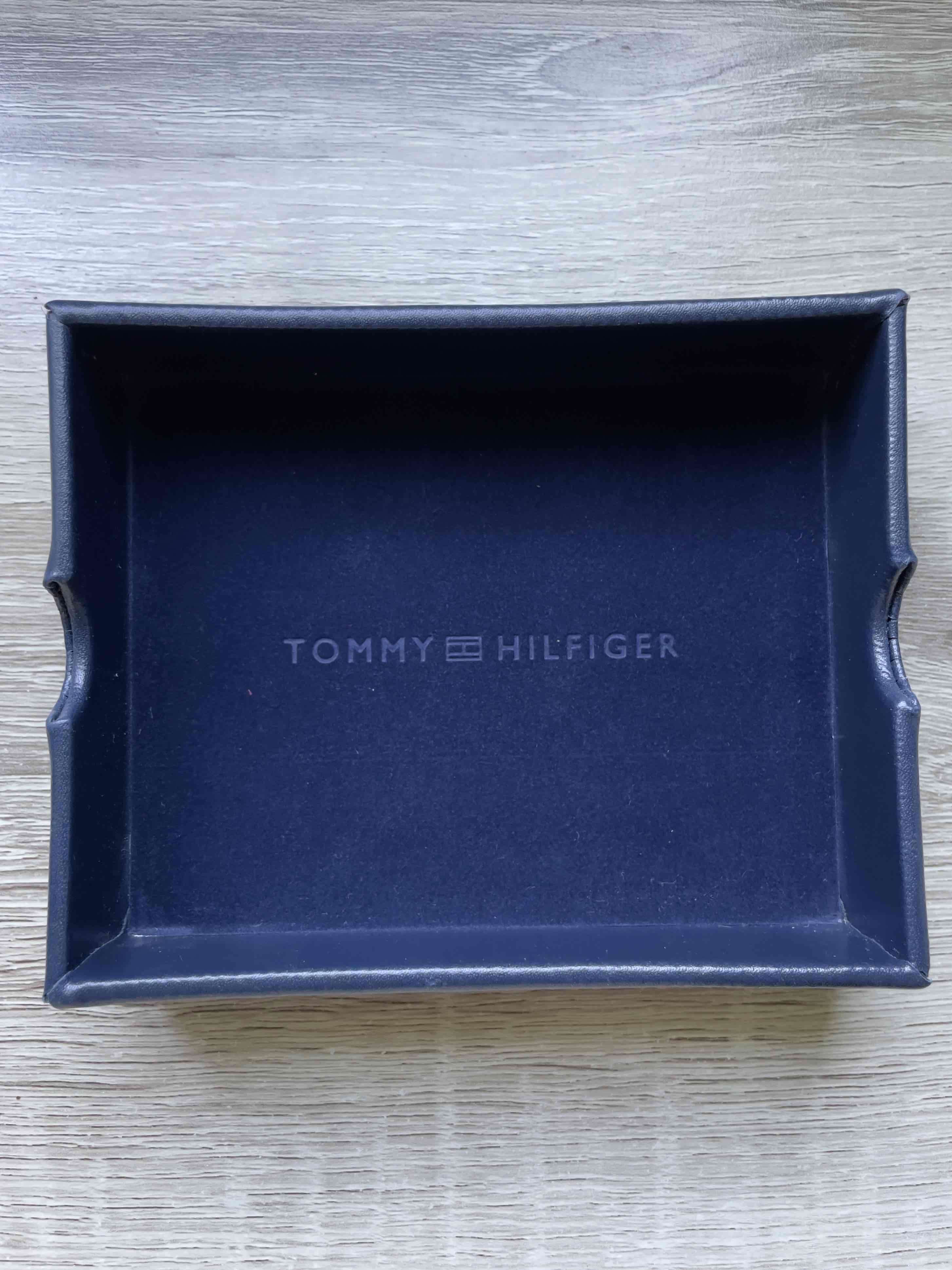 Billetera de cuero Tommy Hilfiger - miniatura 3