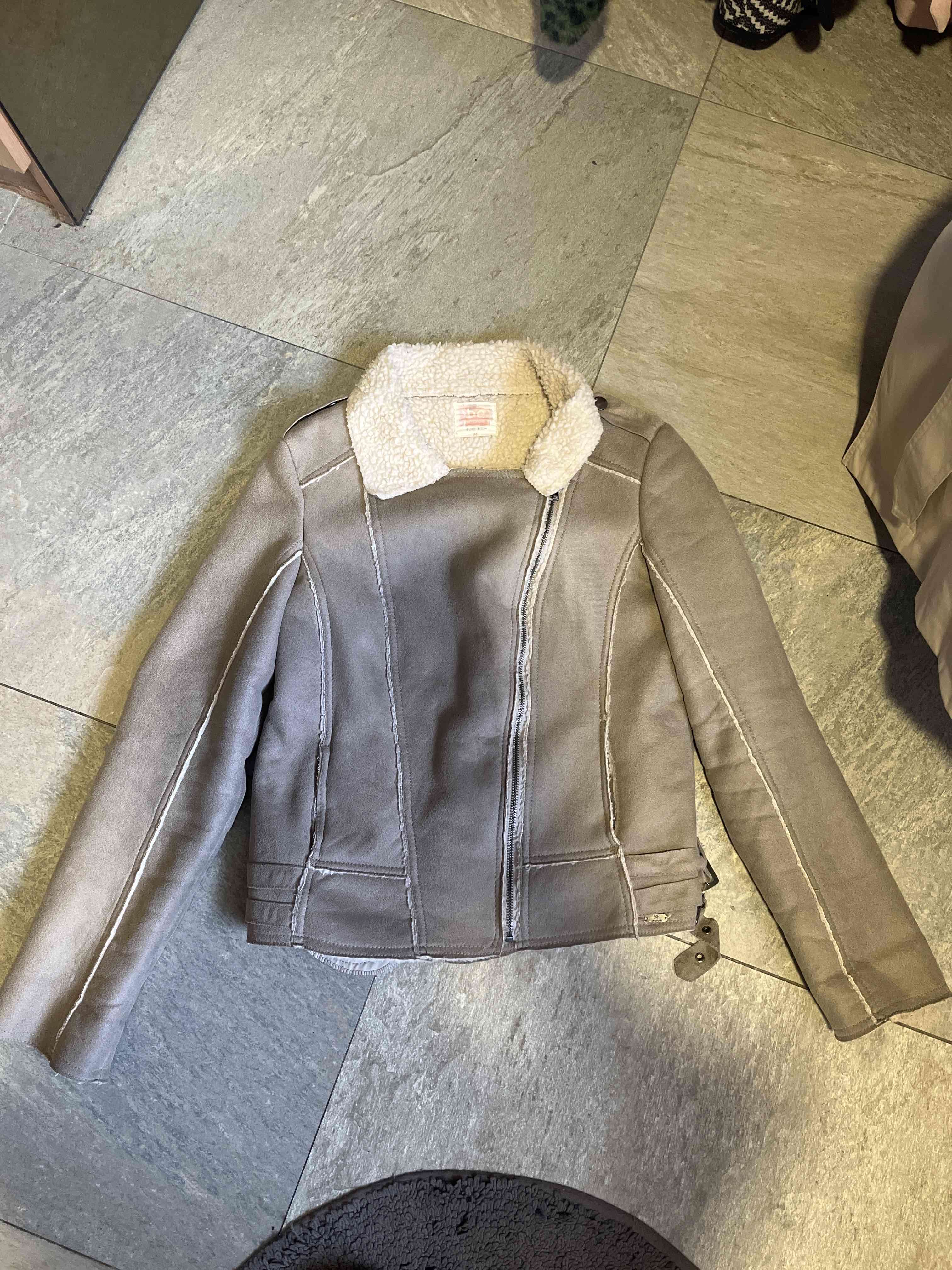 Chaqueta de piel sintética beige - 1