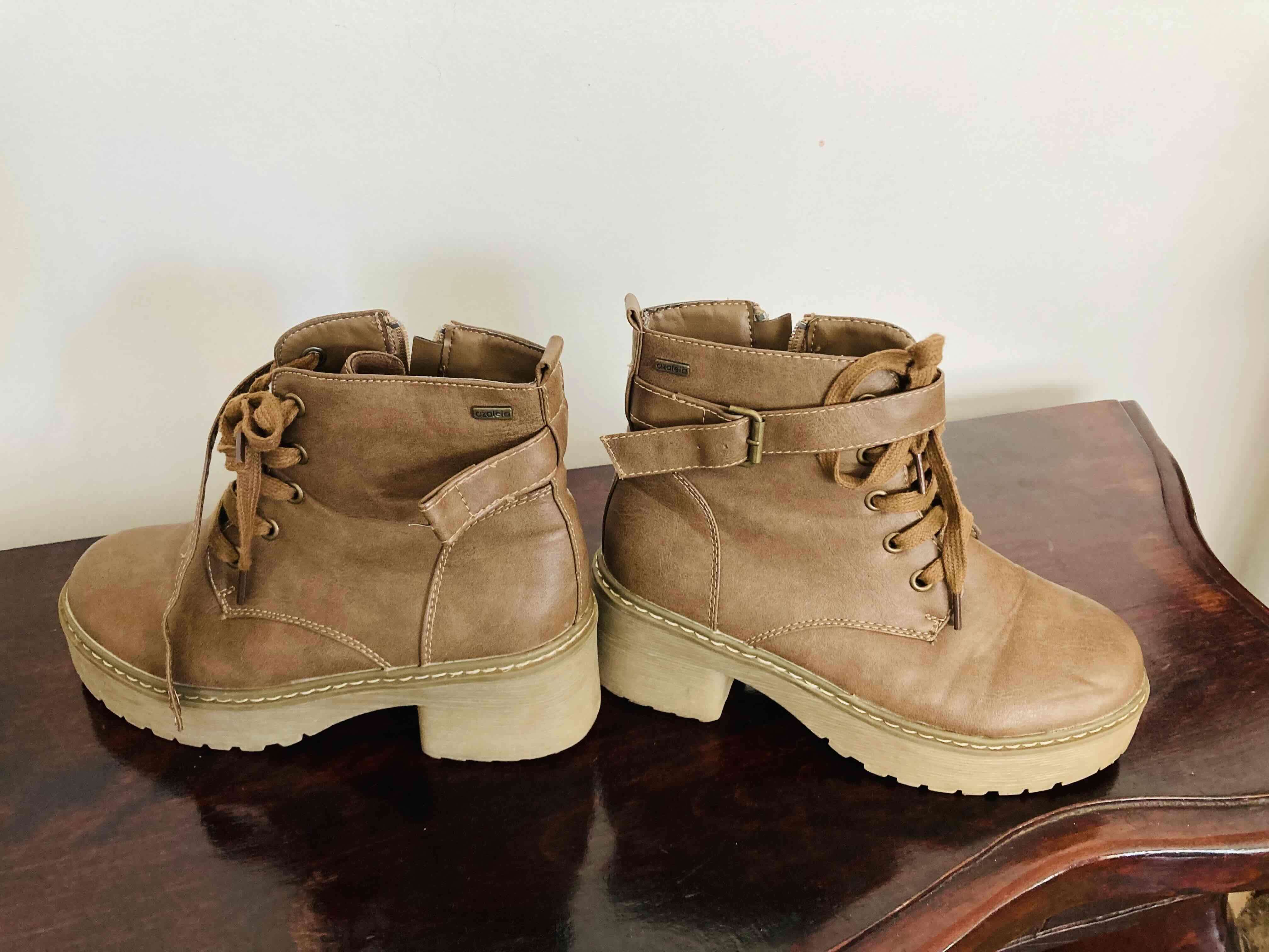 Preciosos bototos café cuero vegano 36 - miniatura 2