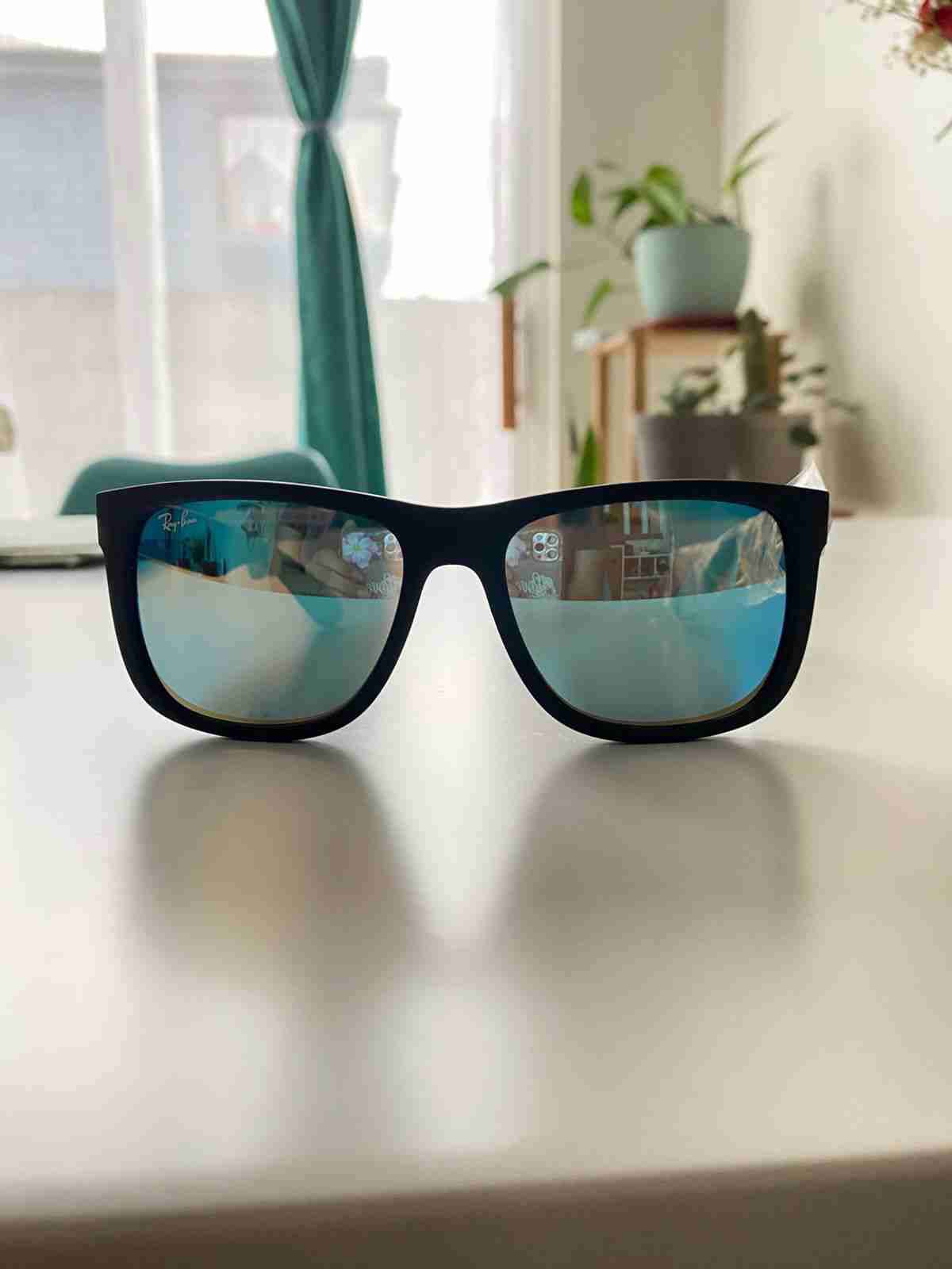 Lentes de sol polarizados Rayban negros - 1