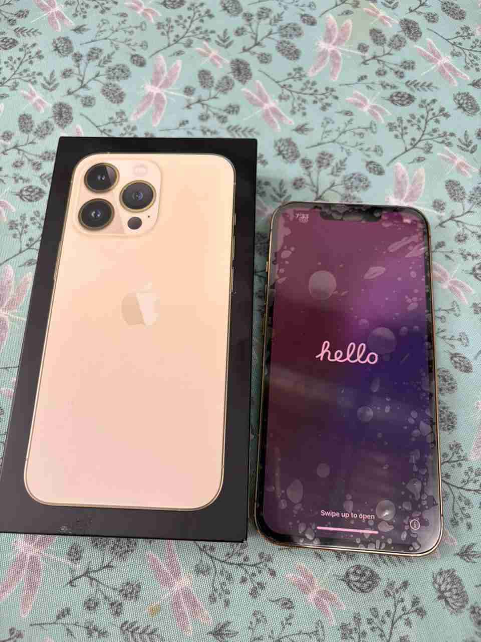 Teléfono inteligente en buen estado - 2