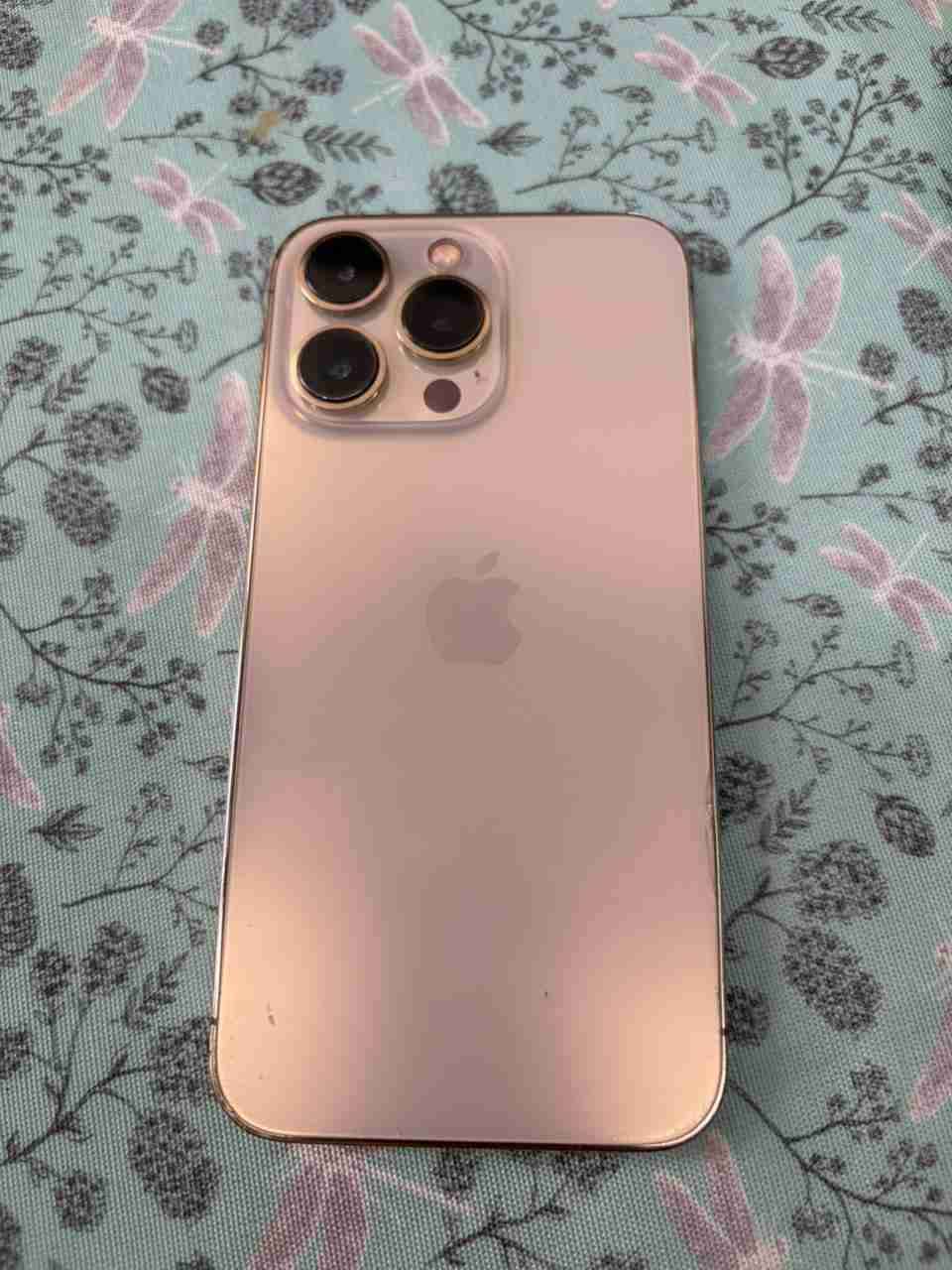 Teléfono inteligente en buen estado - 3