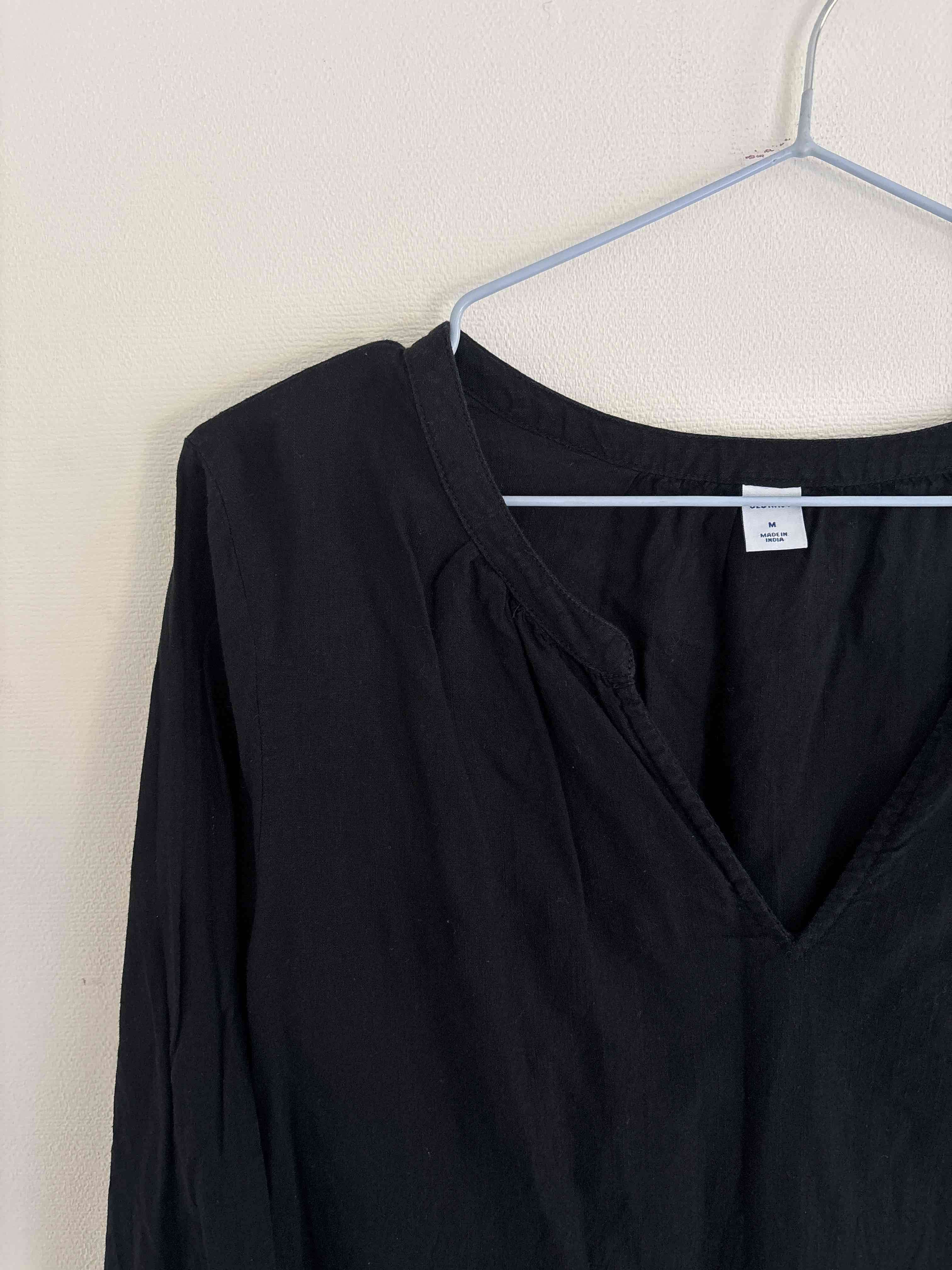 Blusa negra de manga larga old navy - miniatura 3