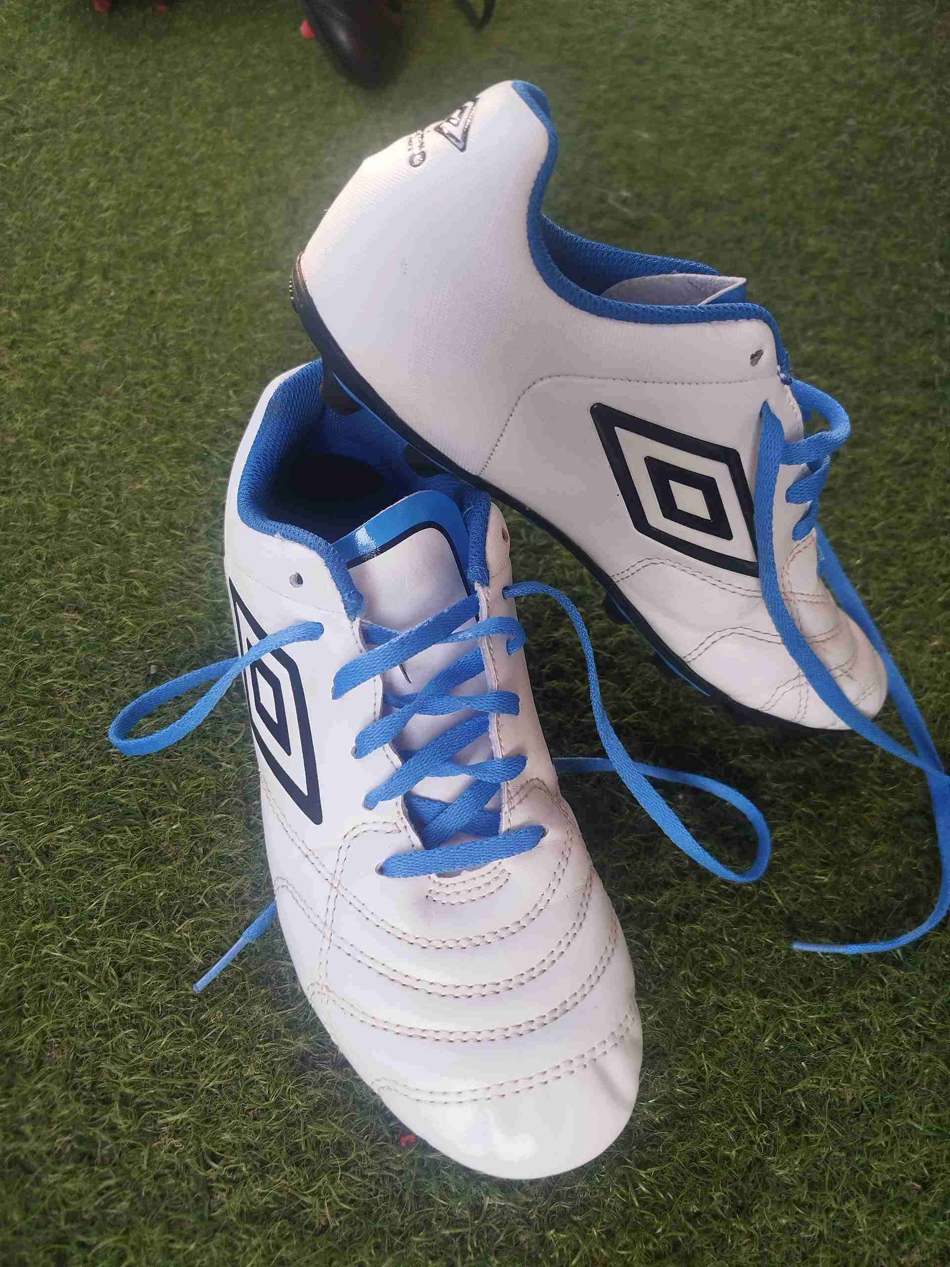 Botines de fútbol Umbro toperoles - miniatura 2