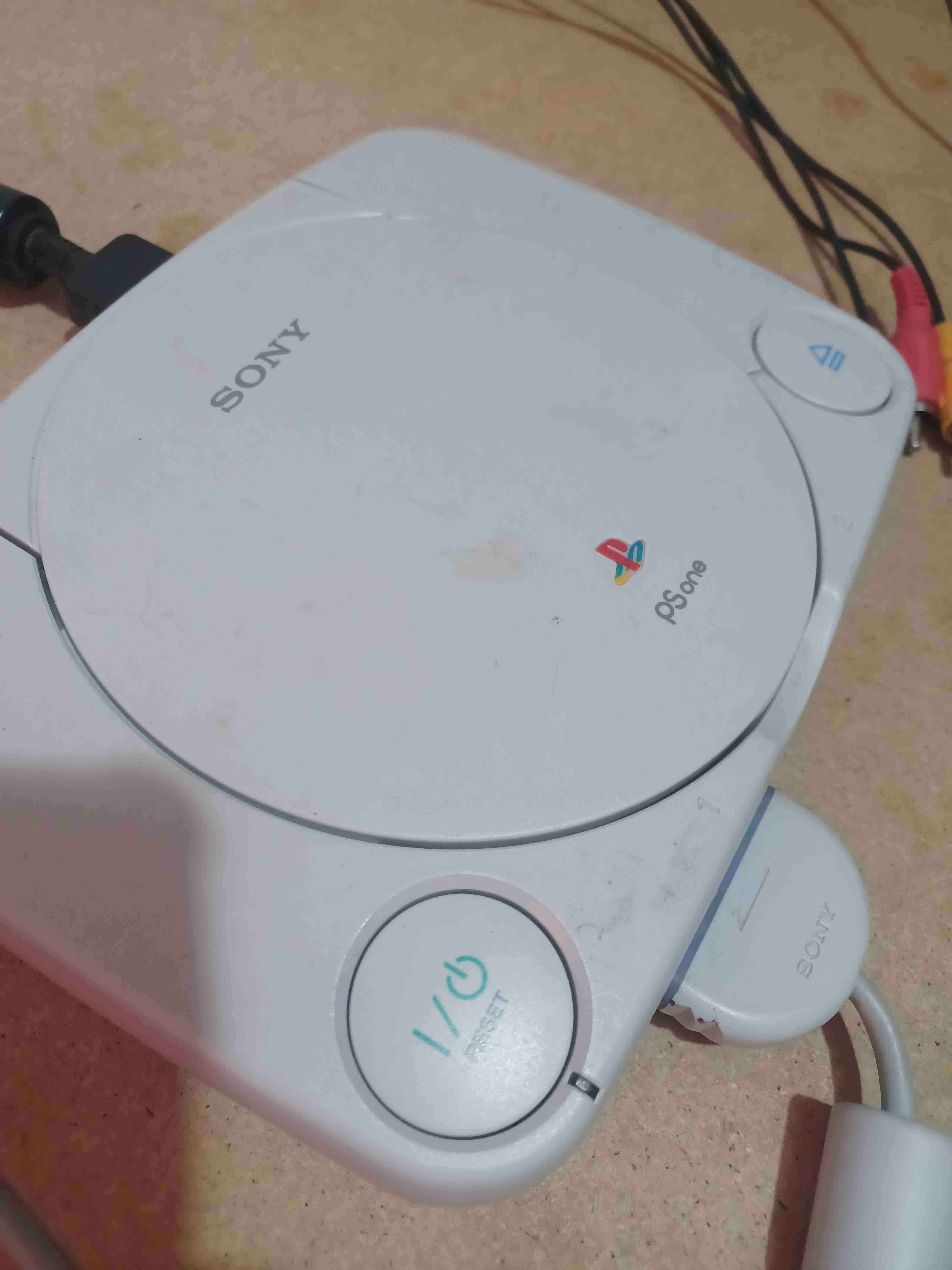 Consola PS One con control - miniatura 2