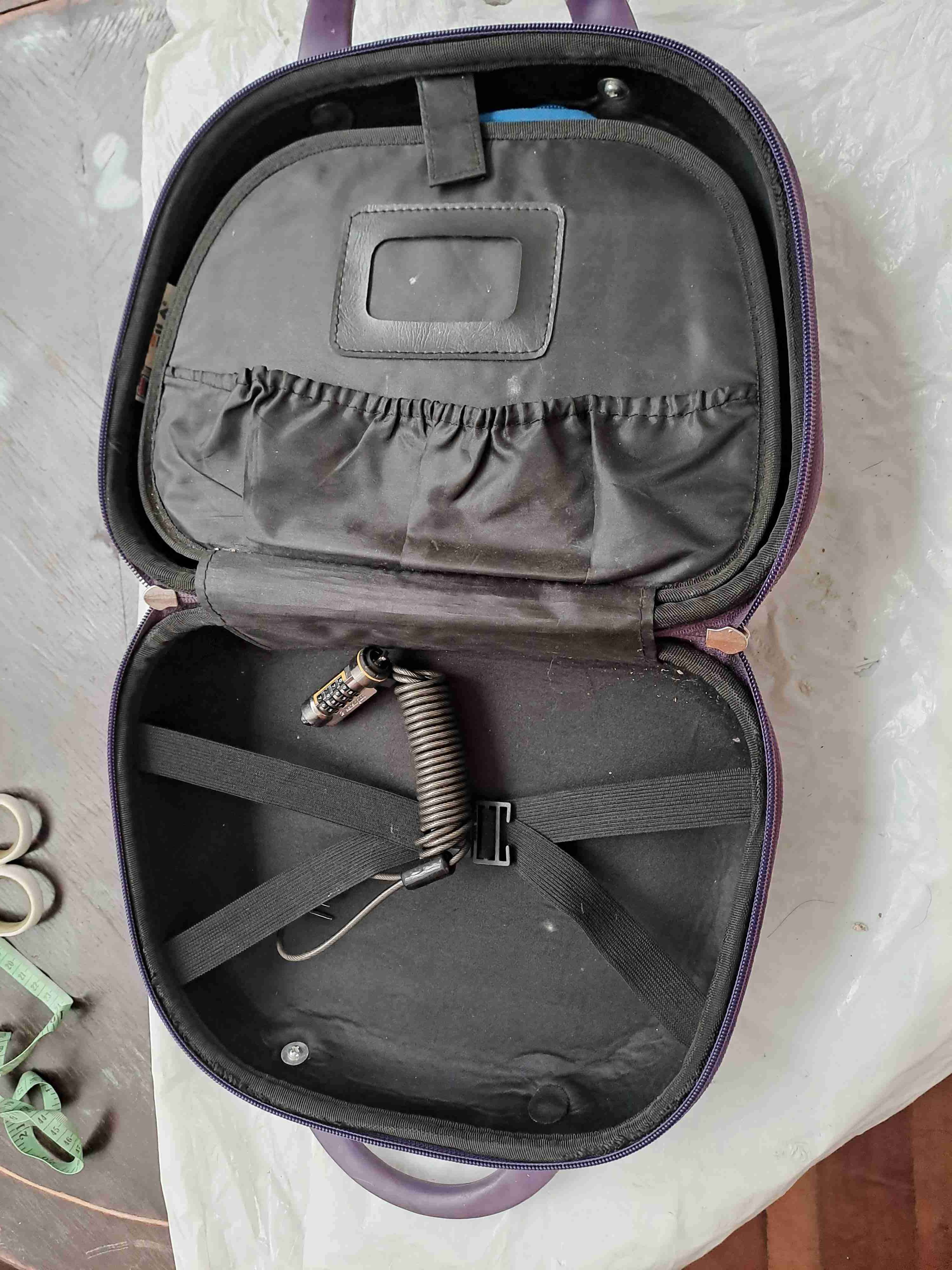 Bolso morado circular elegante - miniatura 6