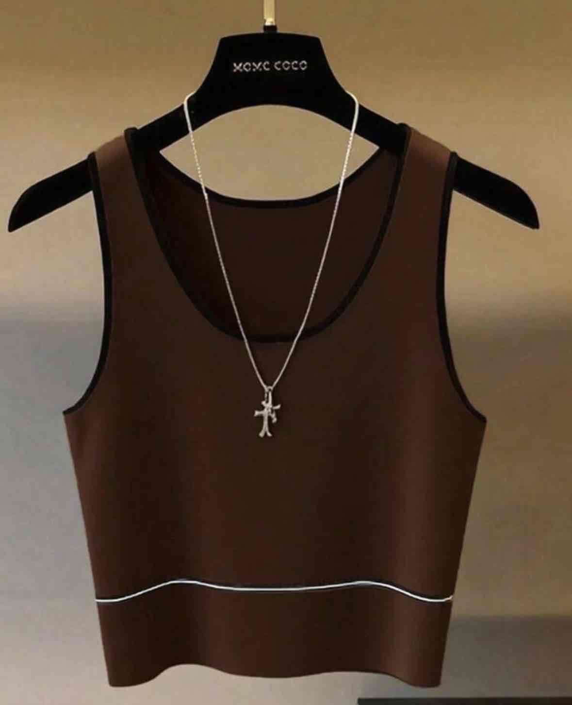 Polera sin mangas café chocolate - 5