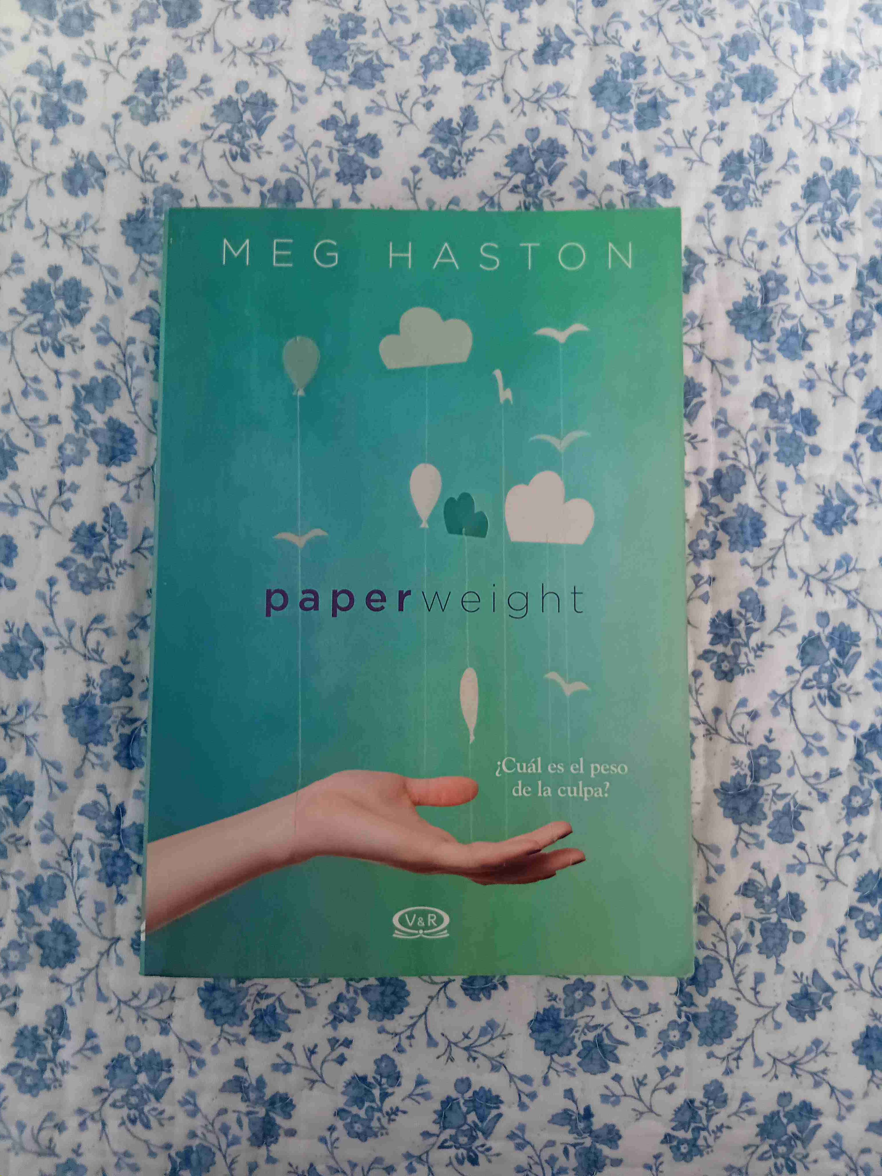 Libro 'Paperweight' de Meg Haston - miniatura 1