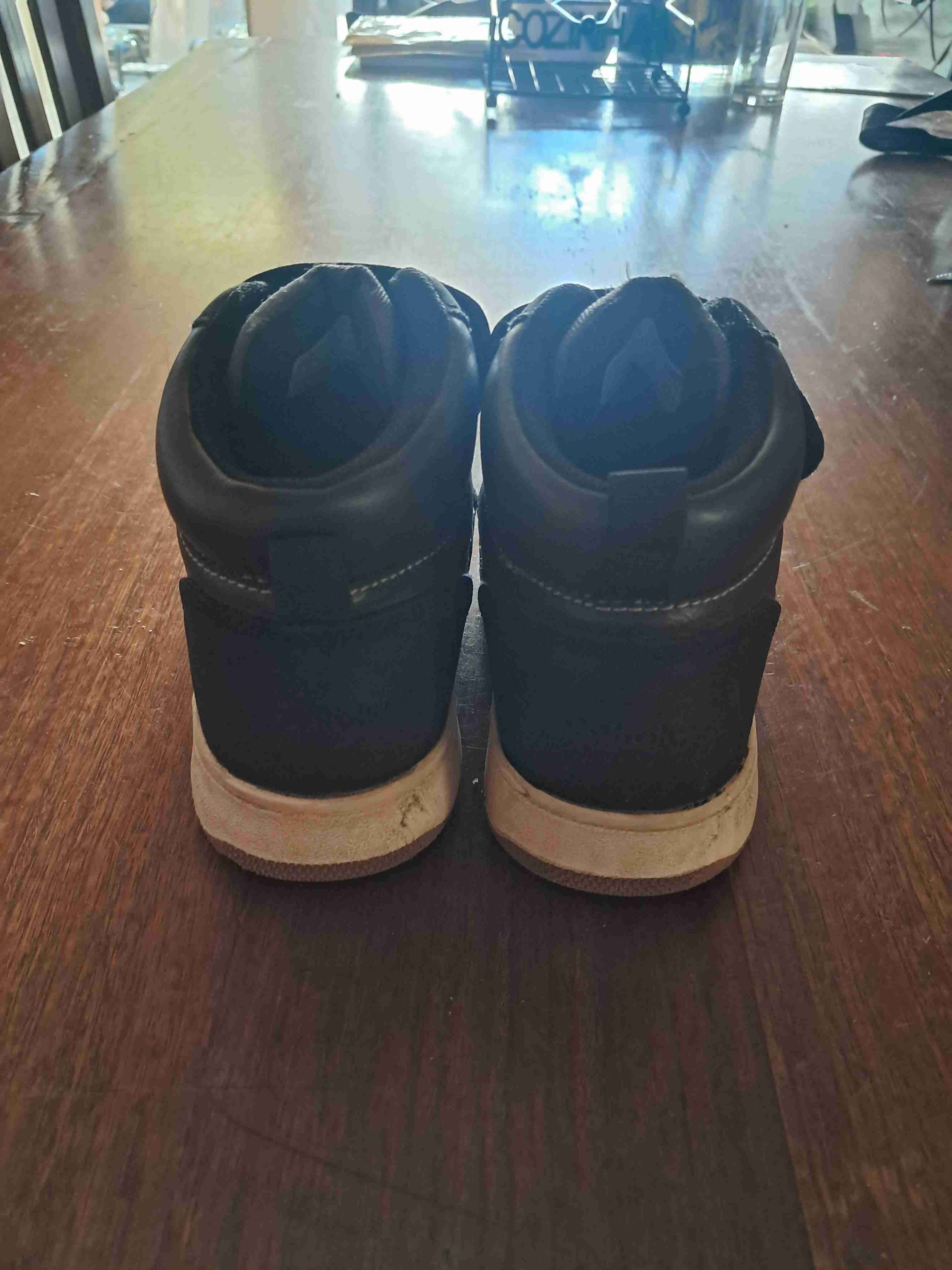 Zapatillas negras altas para niño - miniatura 3