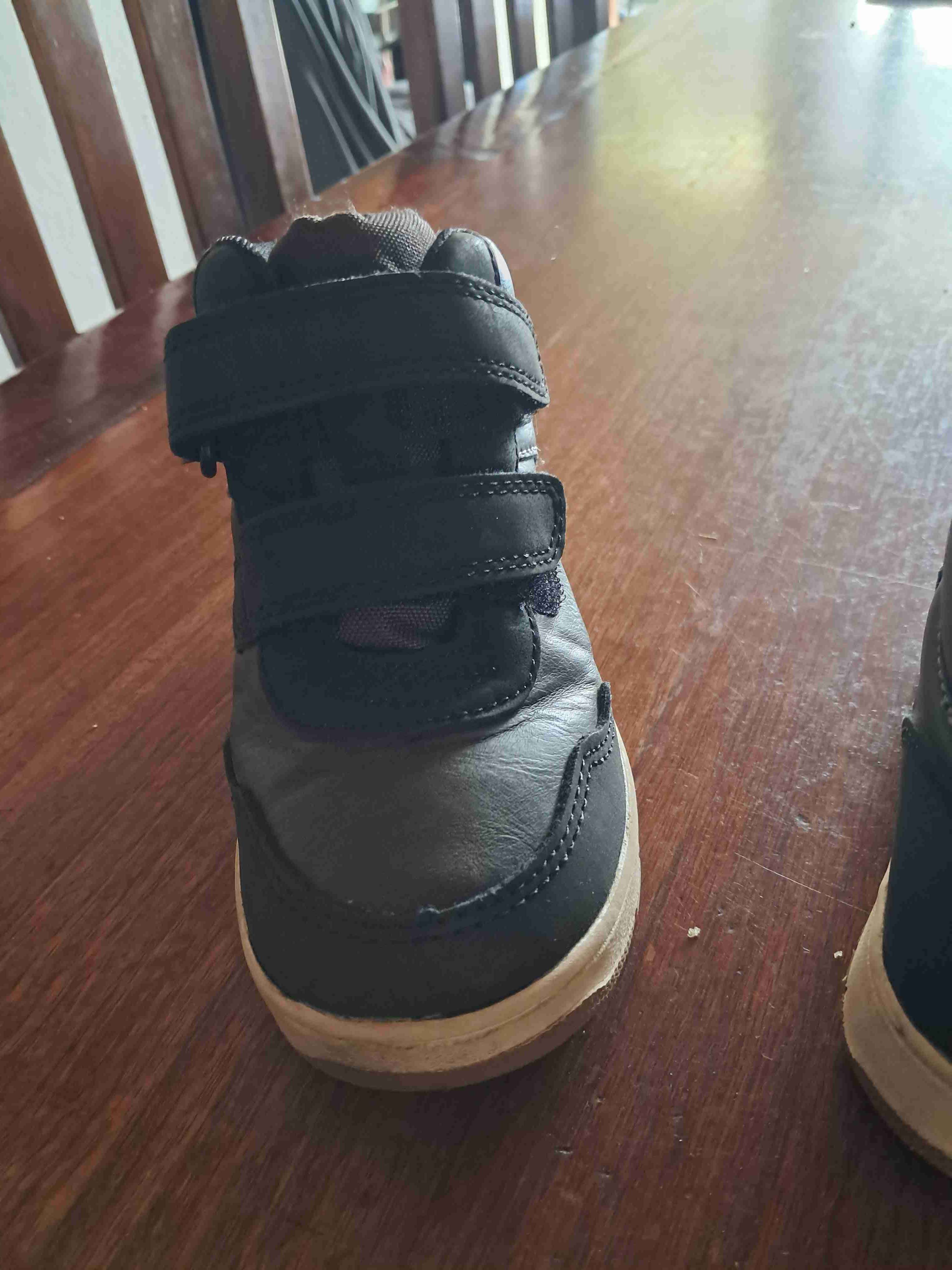 Zapatillas negras altas para niño - miniatura 4