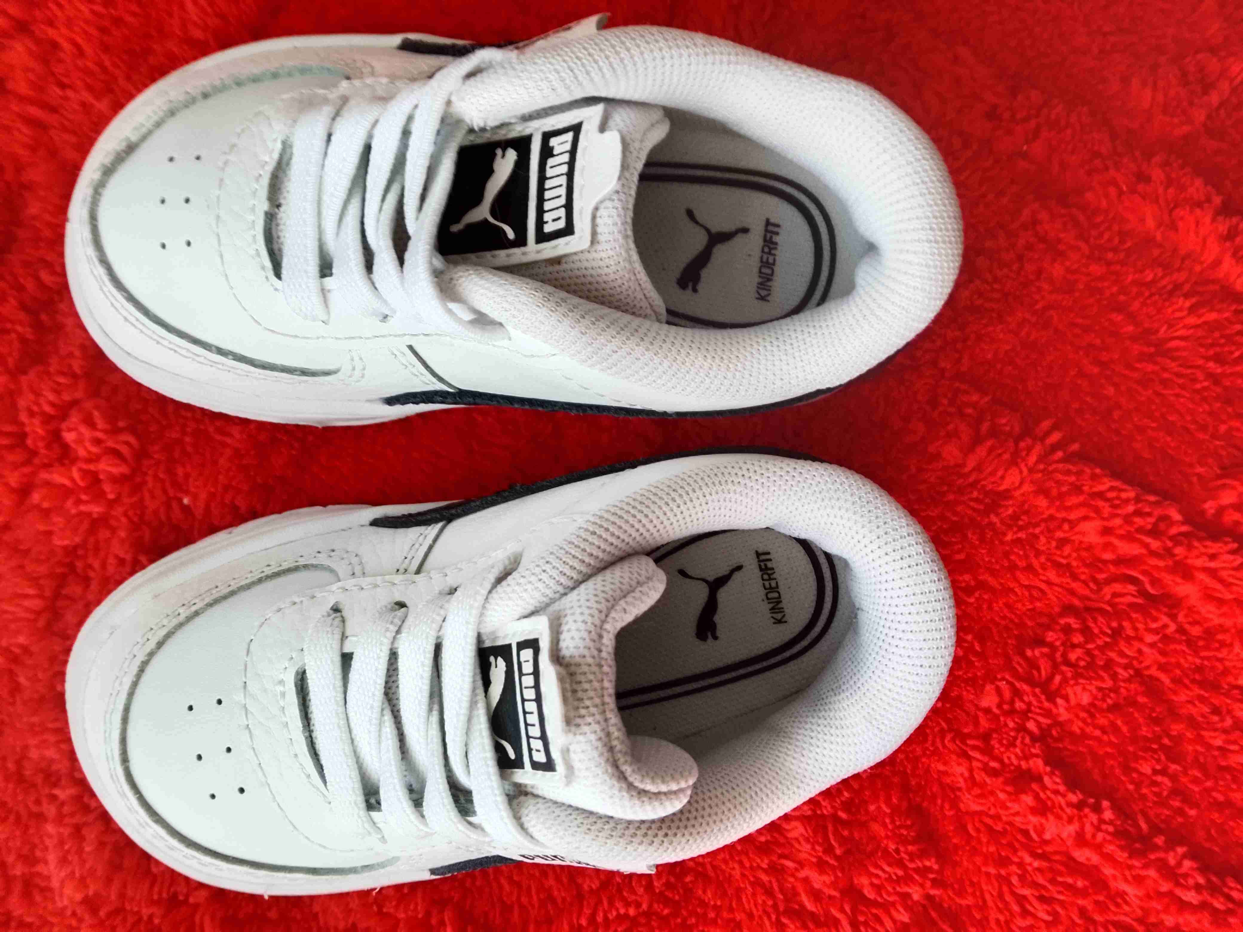 Zapatillas deportivas blancas Puma - miniatura 2