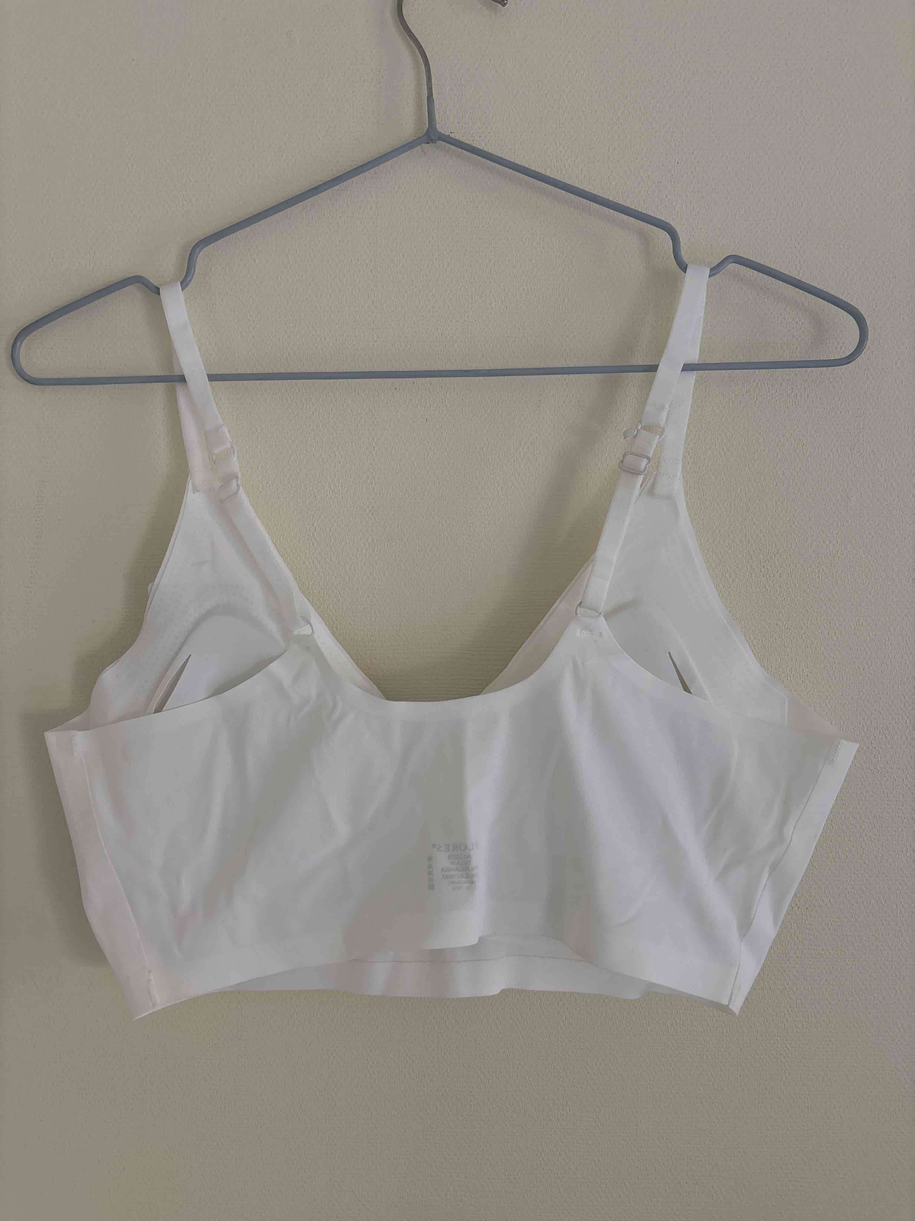 Sostén blanco flores sin costuras nuevo - 4