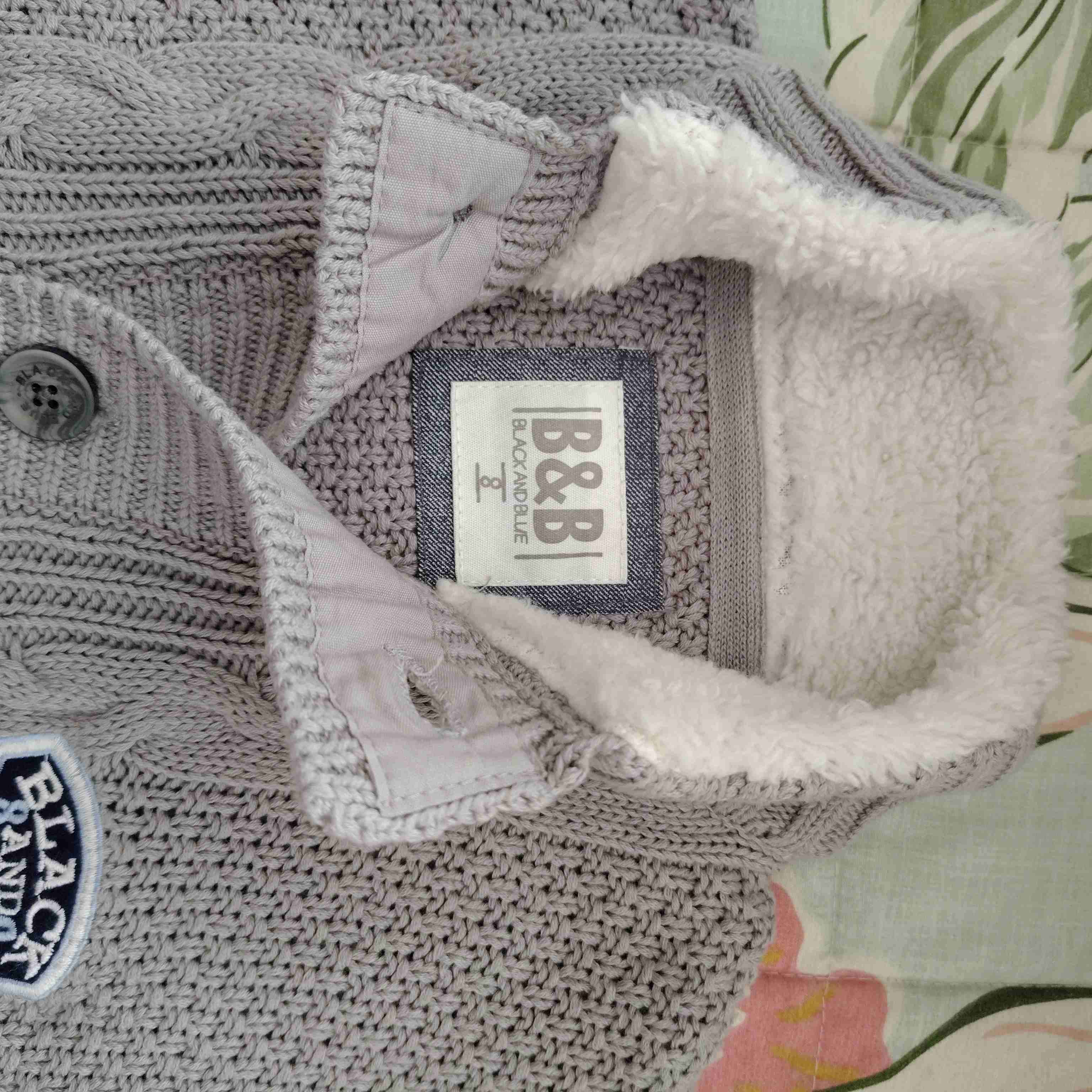 Cárdigan gris de lana - miniatura 2