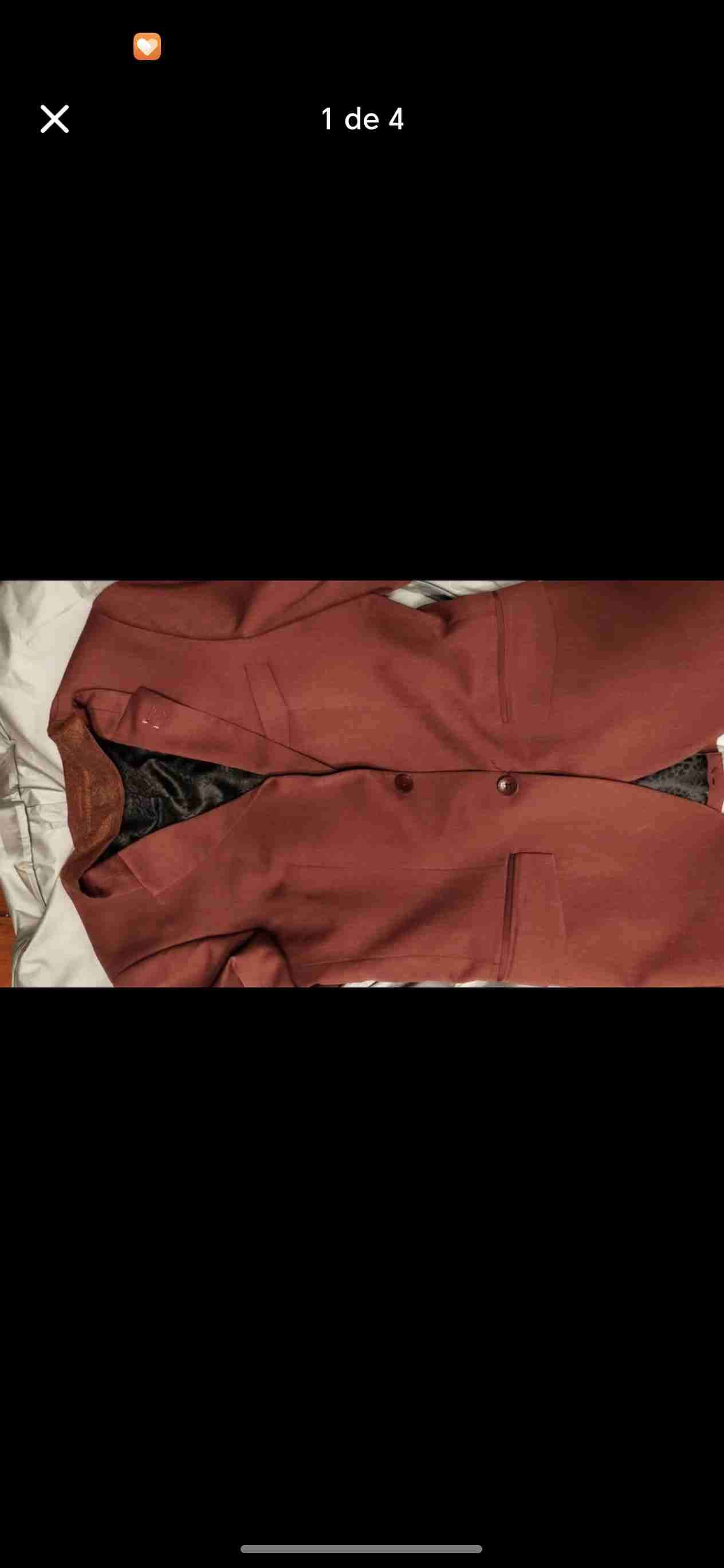 Traje rojo elegante - 4