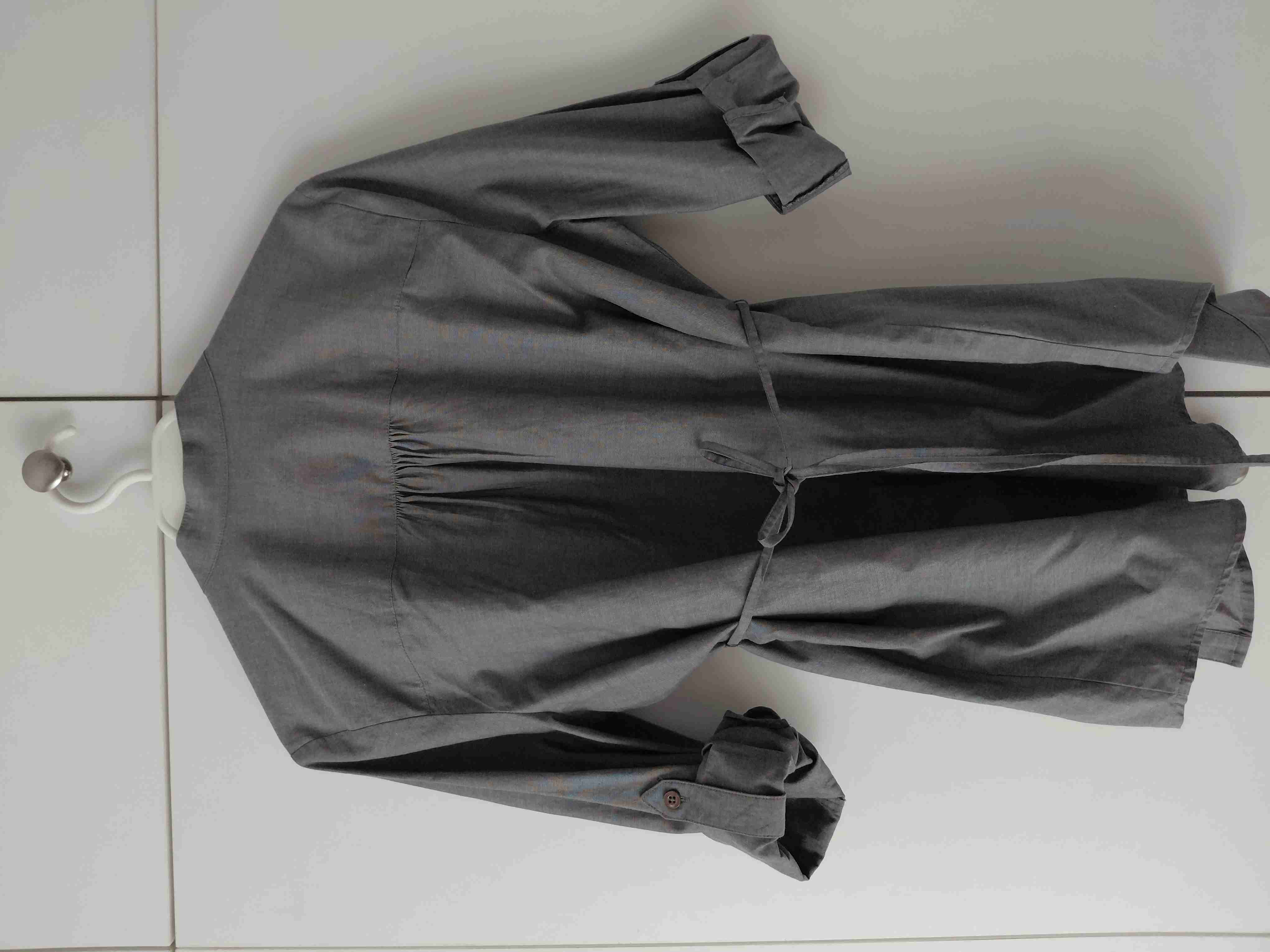 Blusa Exclusive Marciano by Guess - Gris Topo - Ta - 6