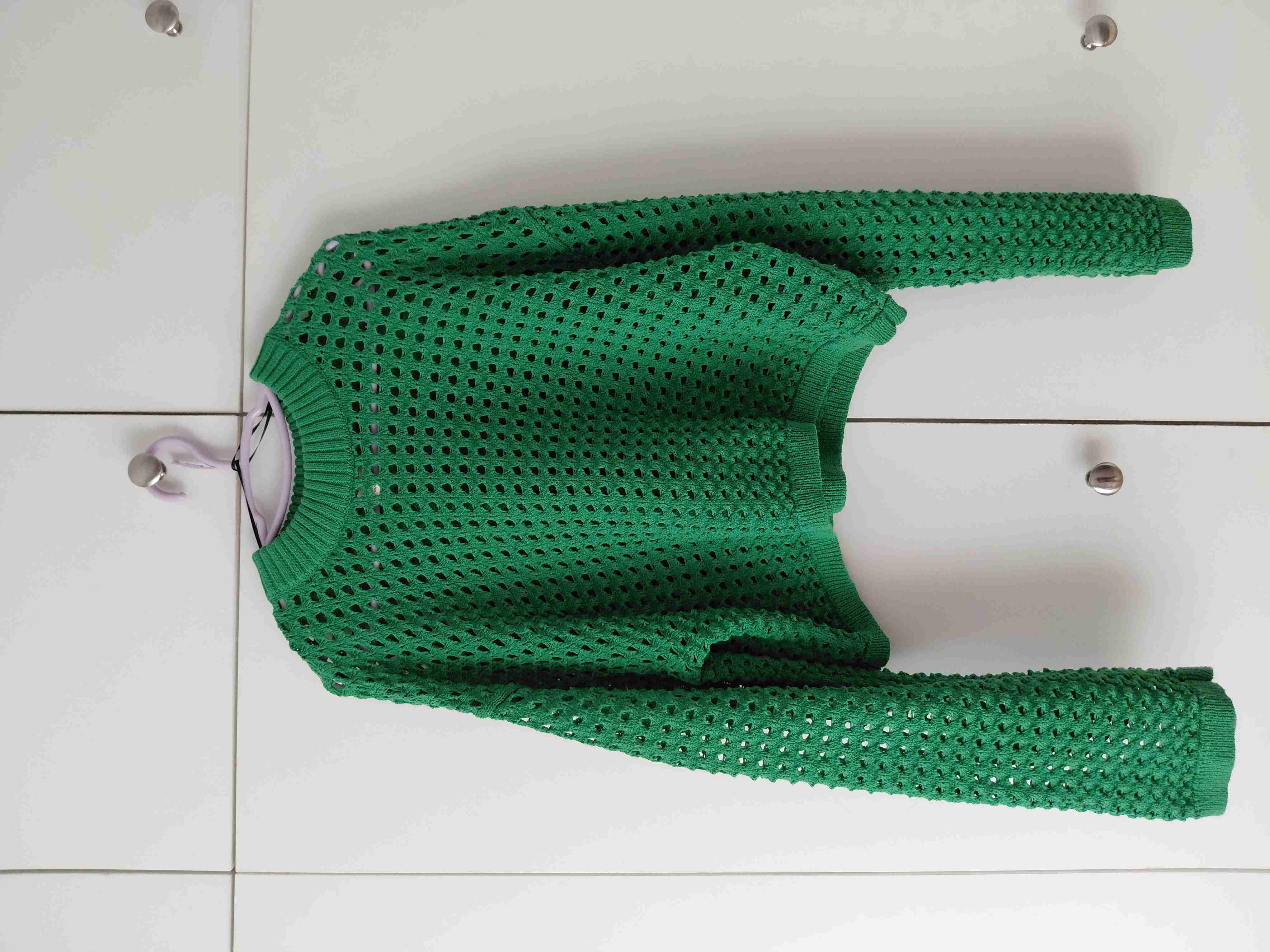 Suéter Calado H&M - Verde vibrante - Talla S/M - 2