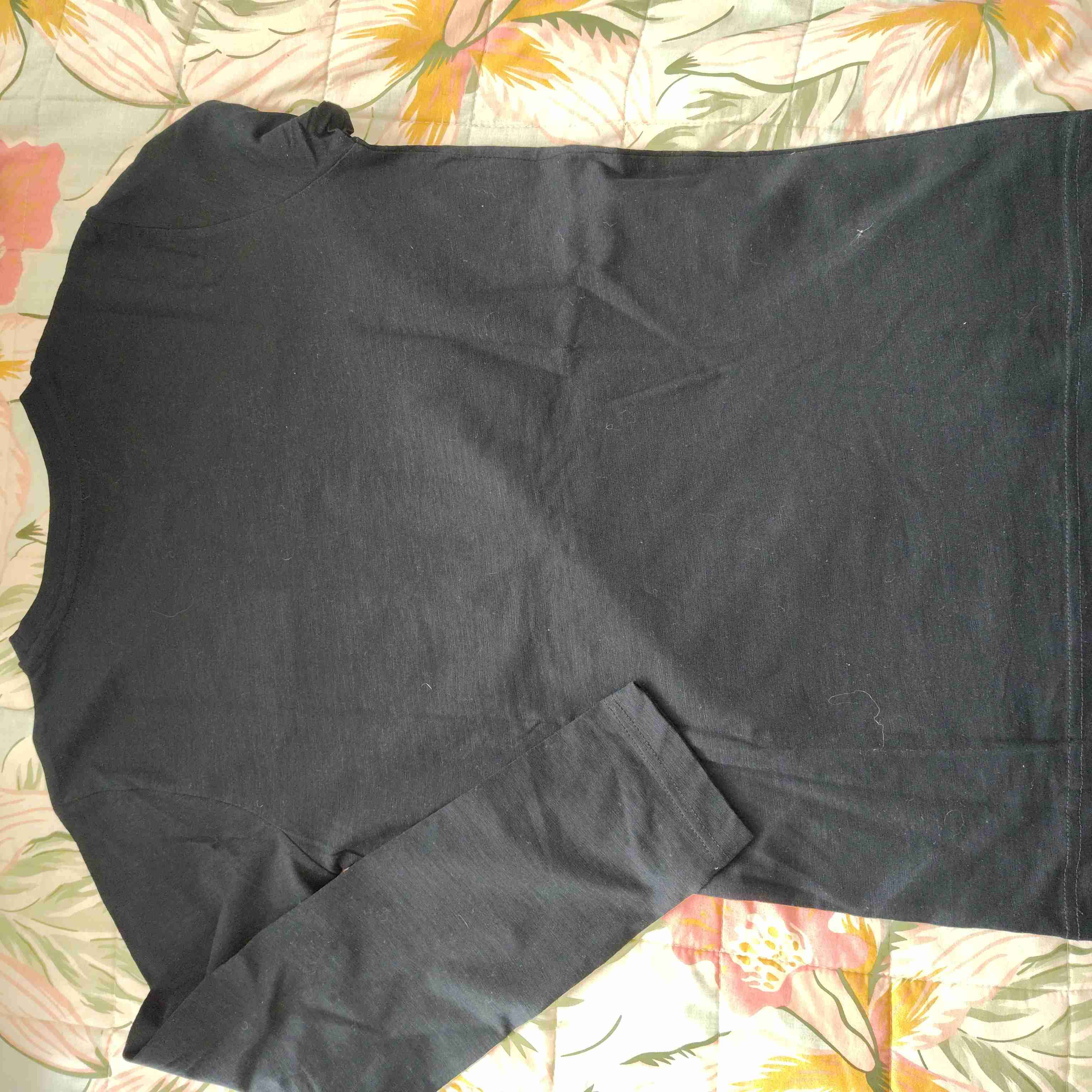 Polera negra manga larga MLT - miniatura 3