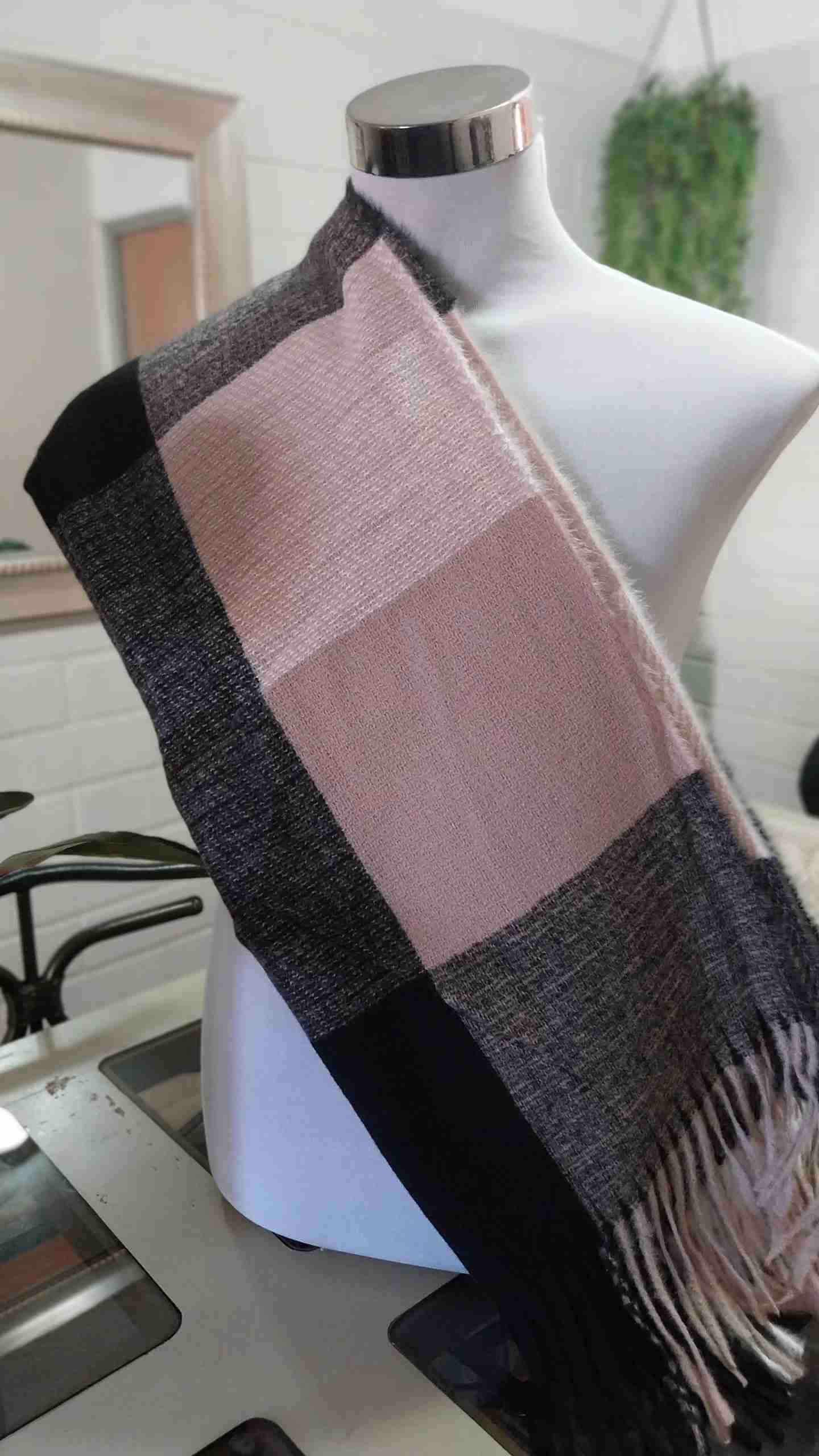 Bufandas de lana estampadas - miniatura 2