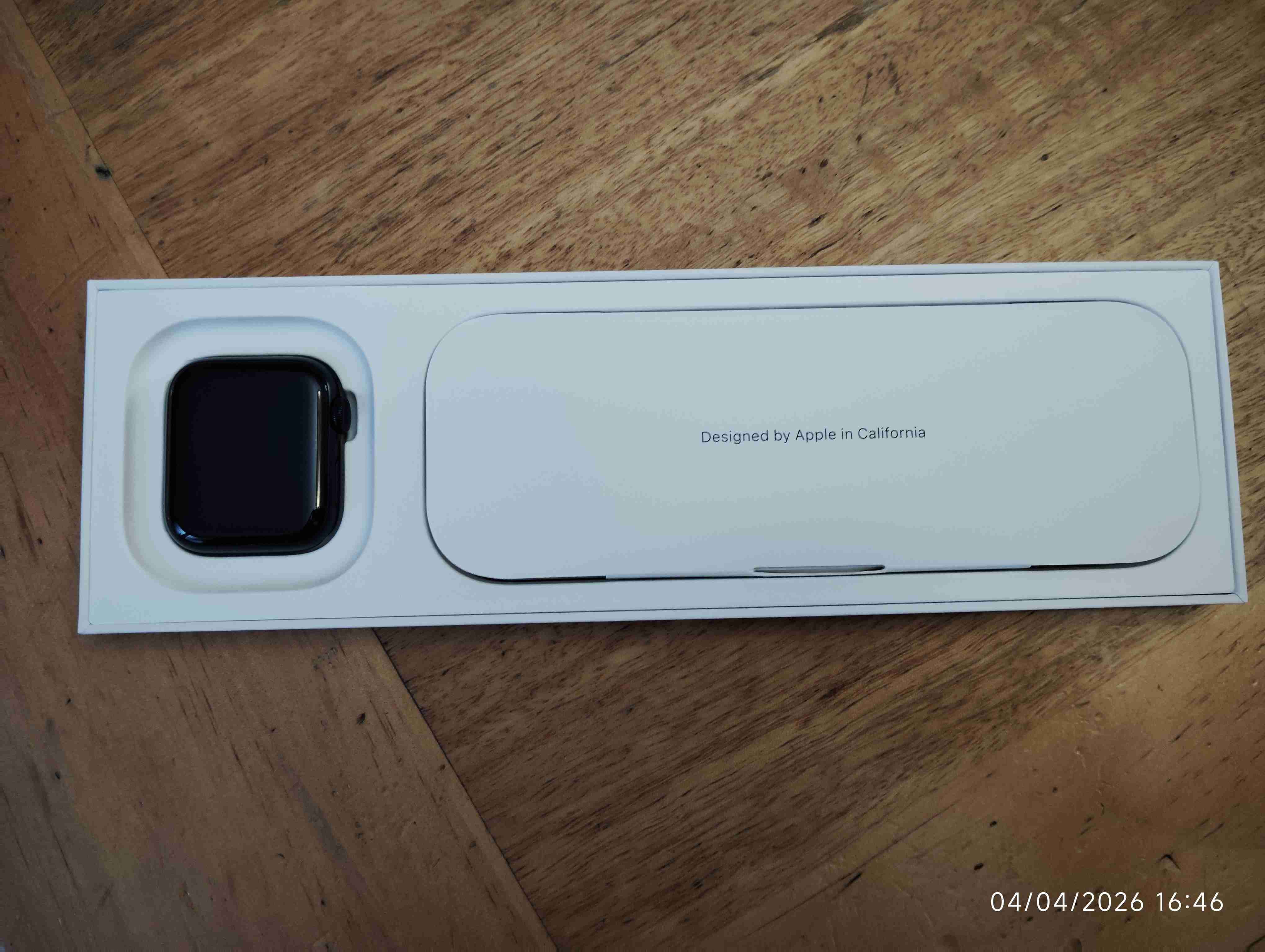 Apple Watch SE gen2 en caja original - miniatura 1