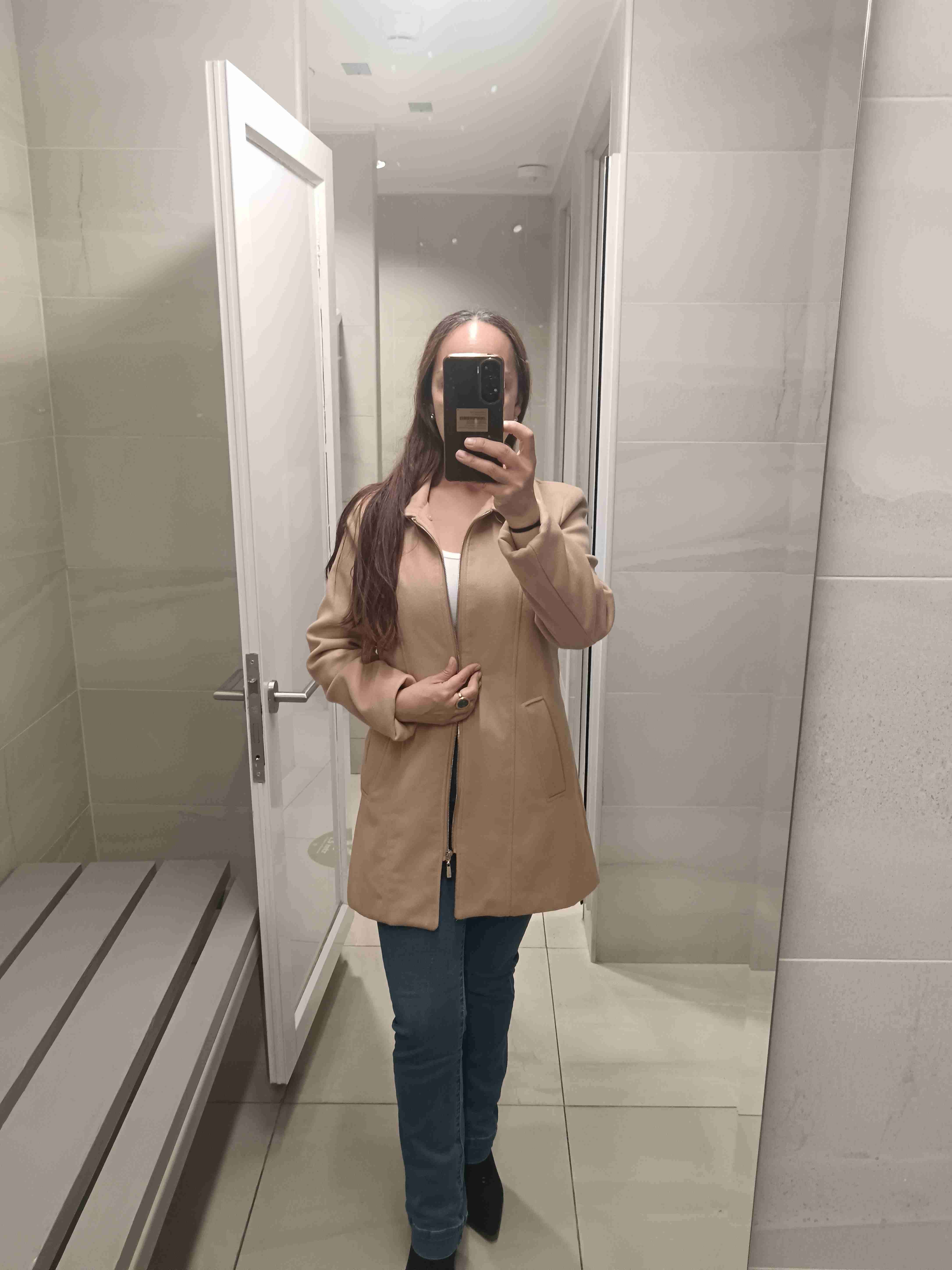 Abrigo camel de mujer - miniatura 2