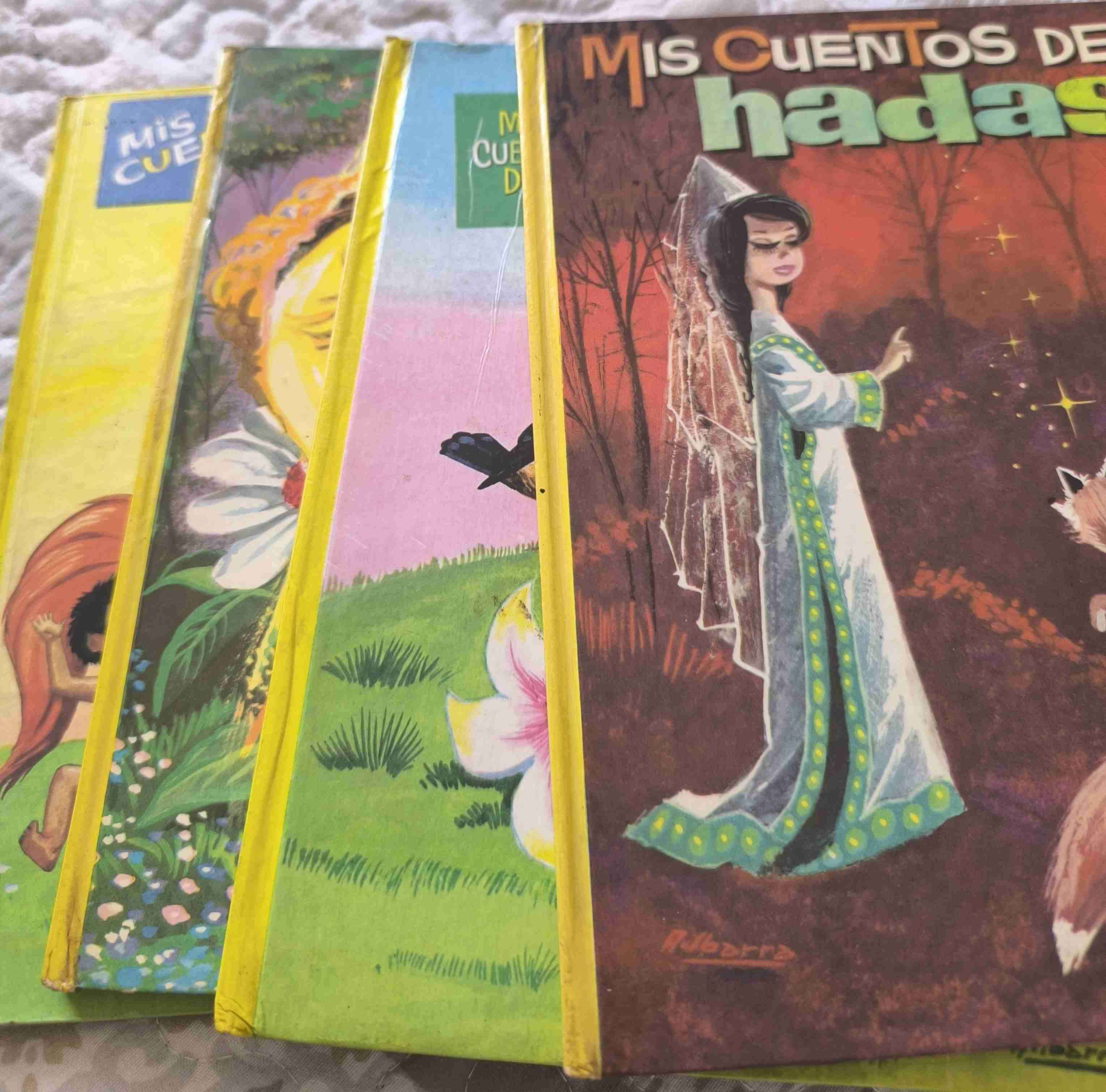 Colección de 4 cuentos de hadas ANTIGUOS - 1