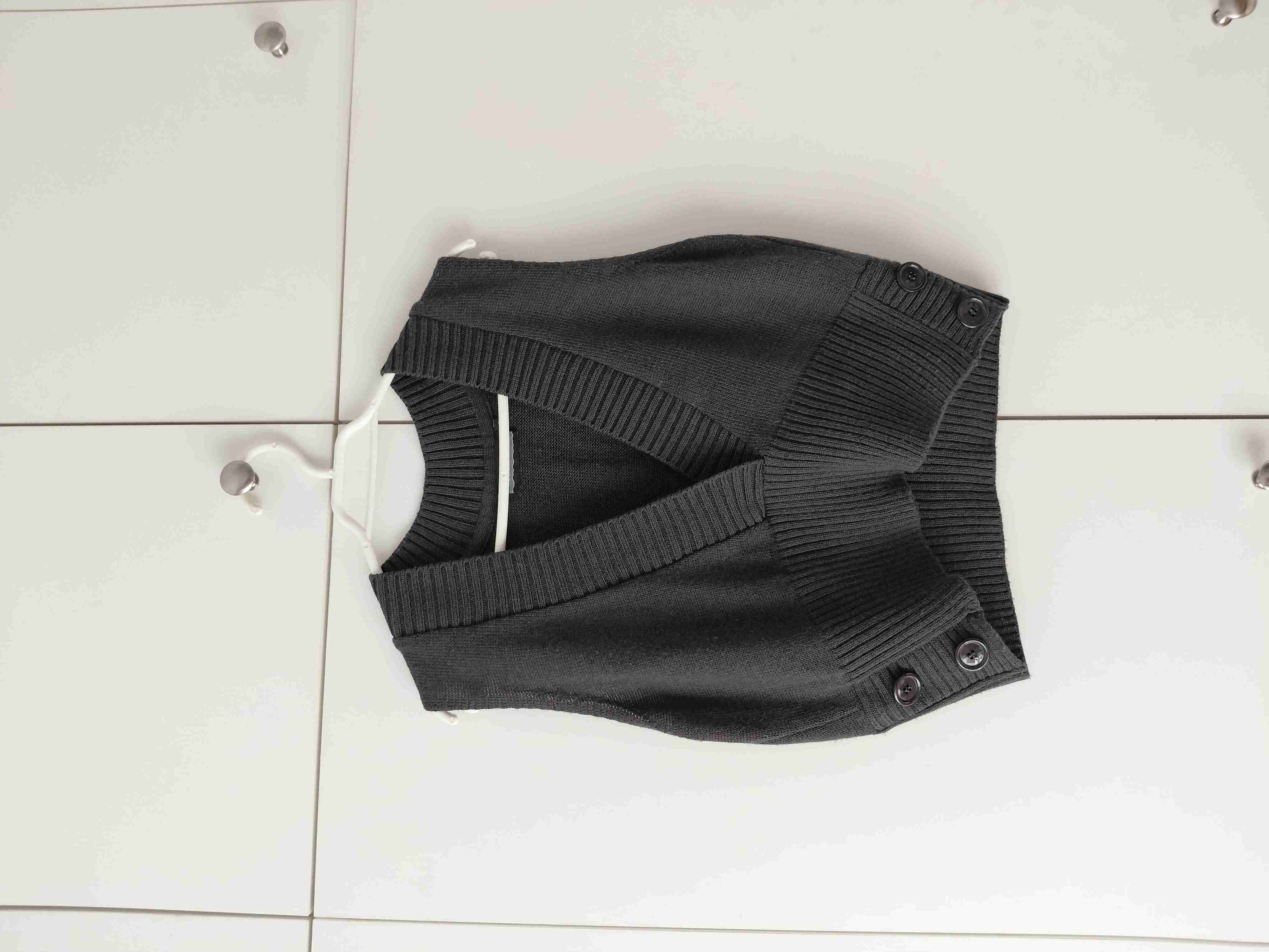 Chaleco con Botones Laterales (C.a.r.o) - 1