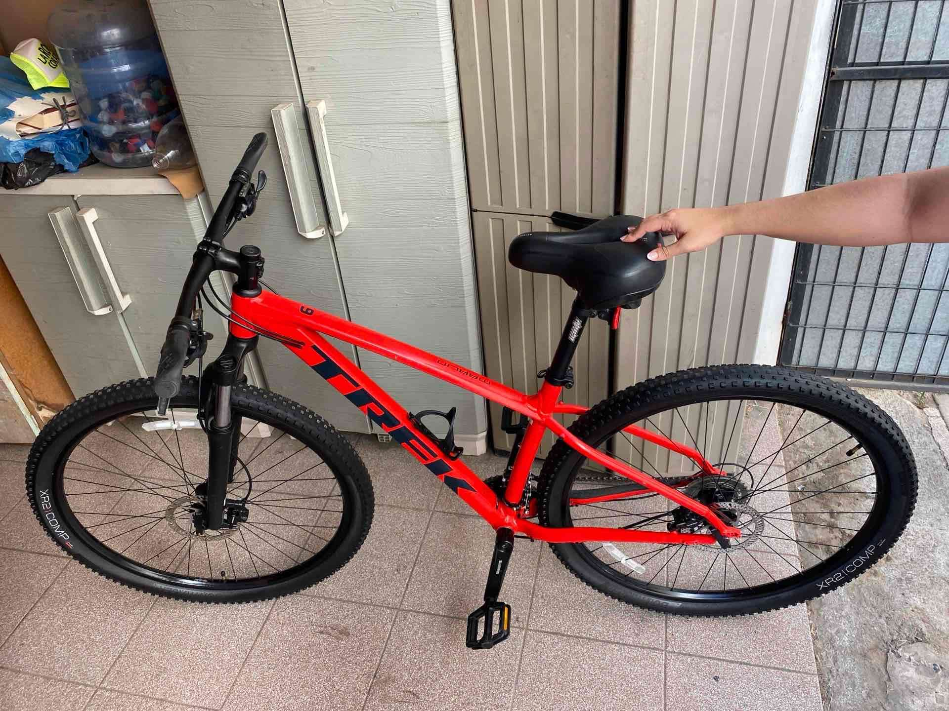 Bicicleta Trek Marlin 6 talla M, aro 29 - 1